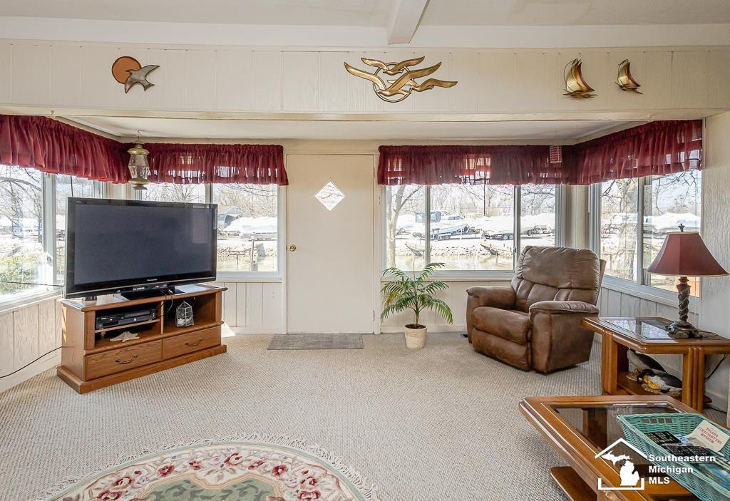 7109 iroquois Drive, Erie, MI — Photo 6