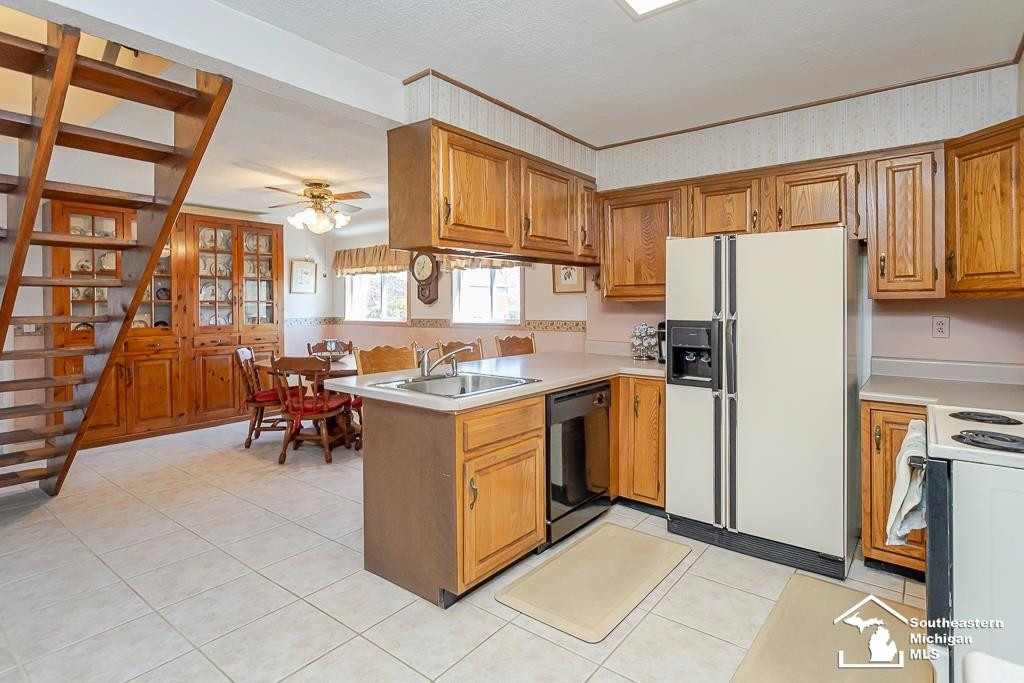7109 iroquois Drive, Erie, MI — Photo 10