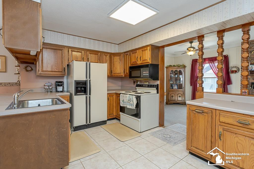 7109 iroquois Drive, Erie, MI — Photo 12