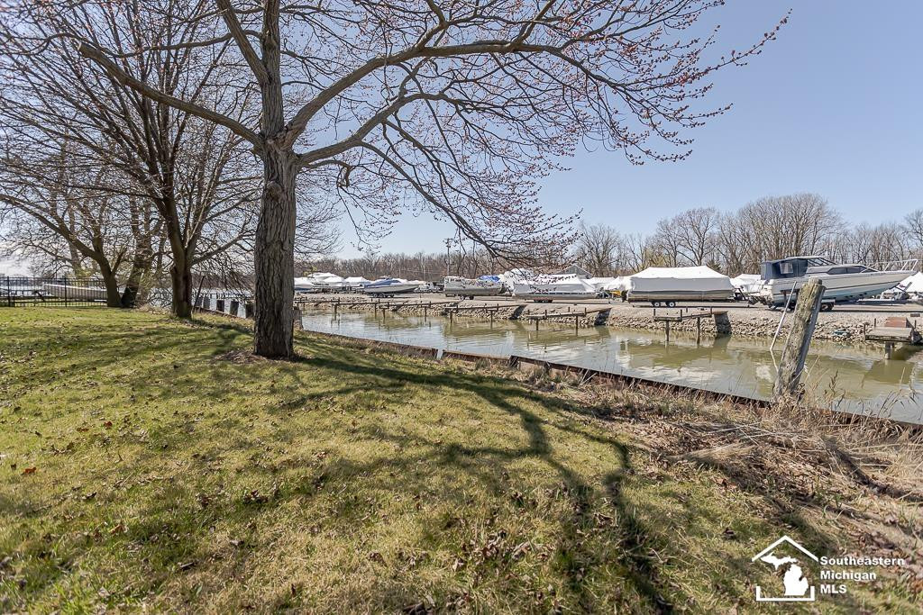 7109 iroquois Drive, Erie, MI — Photo 46