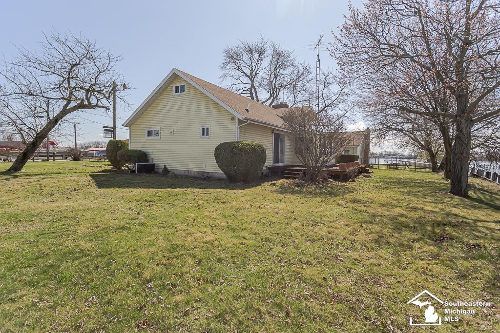 7109 iroquois Drive, Erie, MI — Photo 47