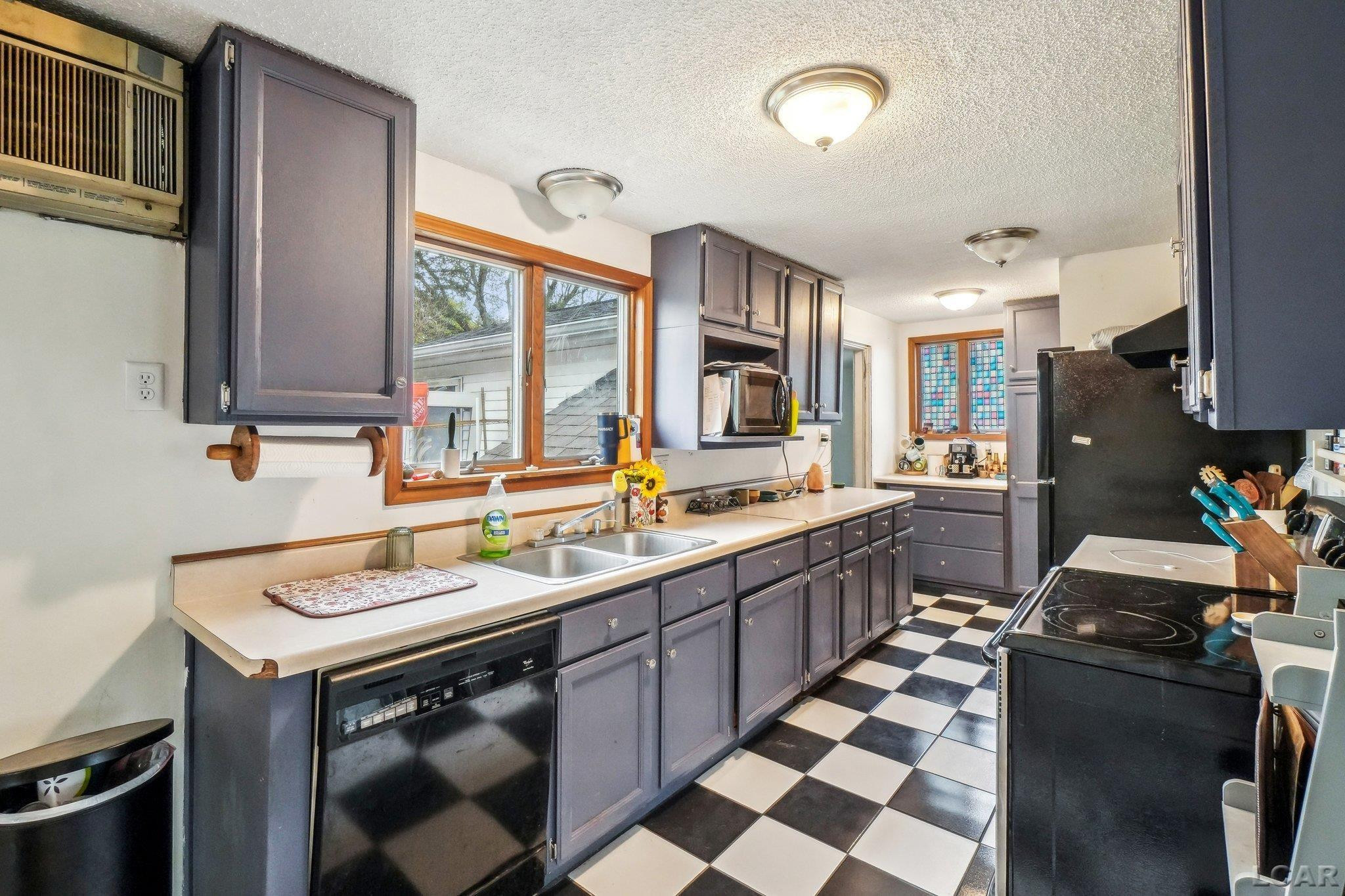 126 Litchfield Street, MI 49236 — Photo 12