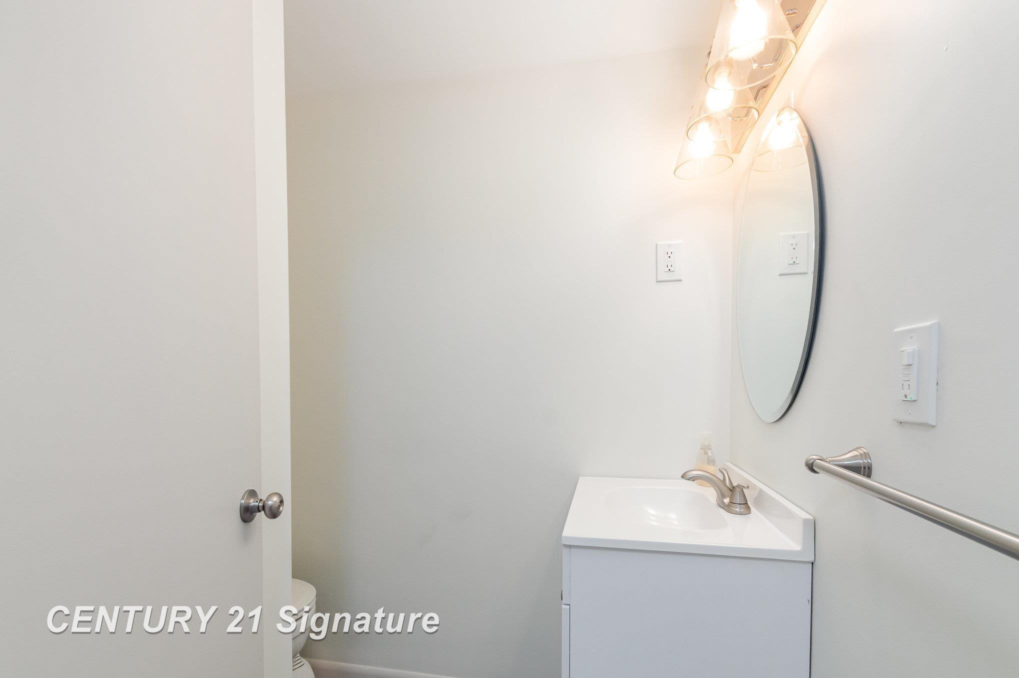 10931 S Graham Road, Saint Charles, MI 48655 — Photo 17
