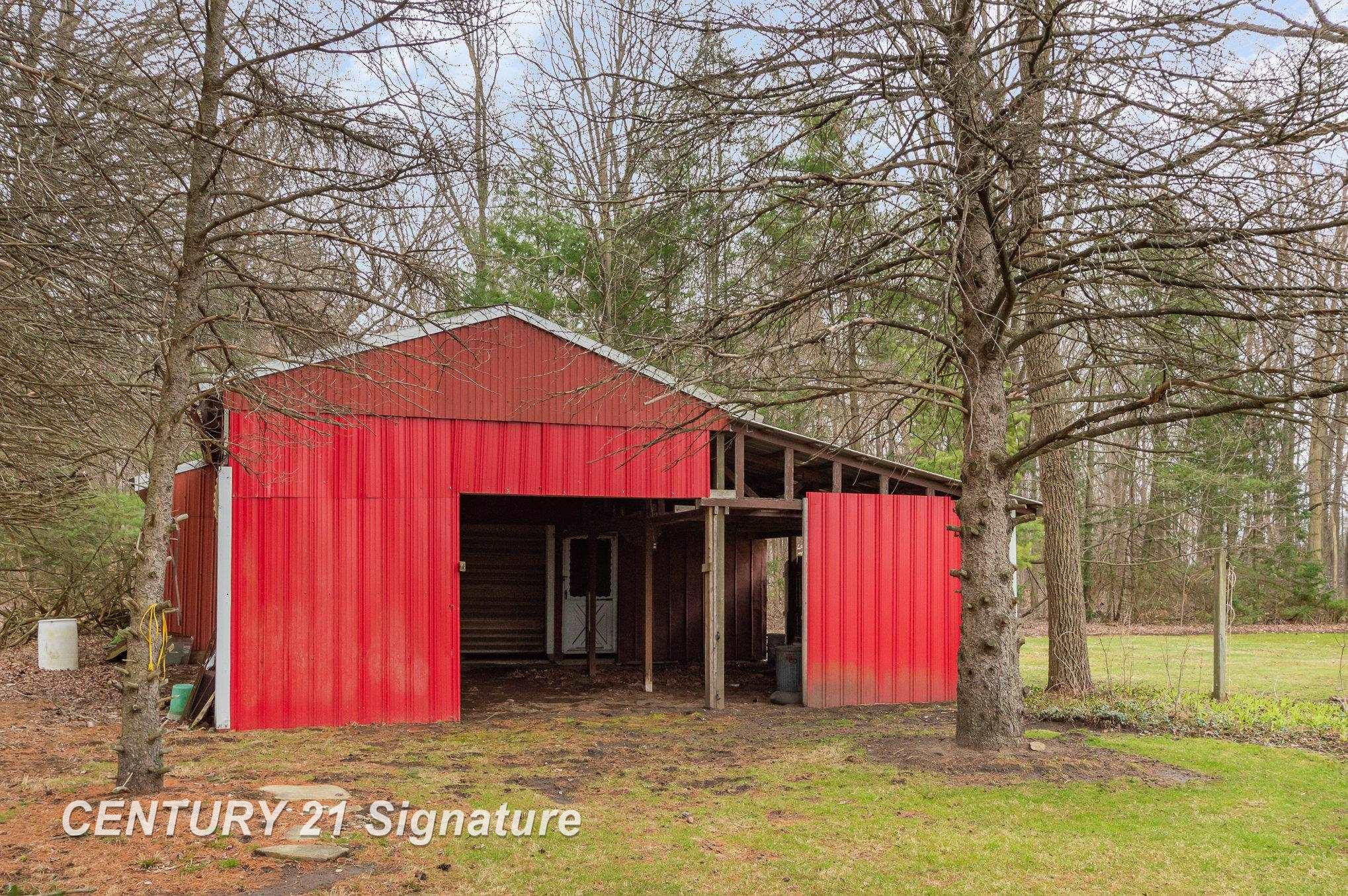 10931 S Graham Road, Saint Charles, MI 48655 — Photo 27