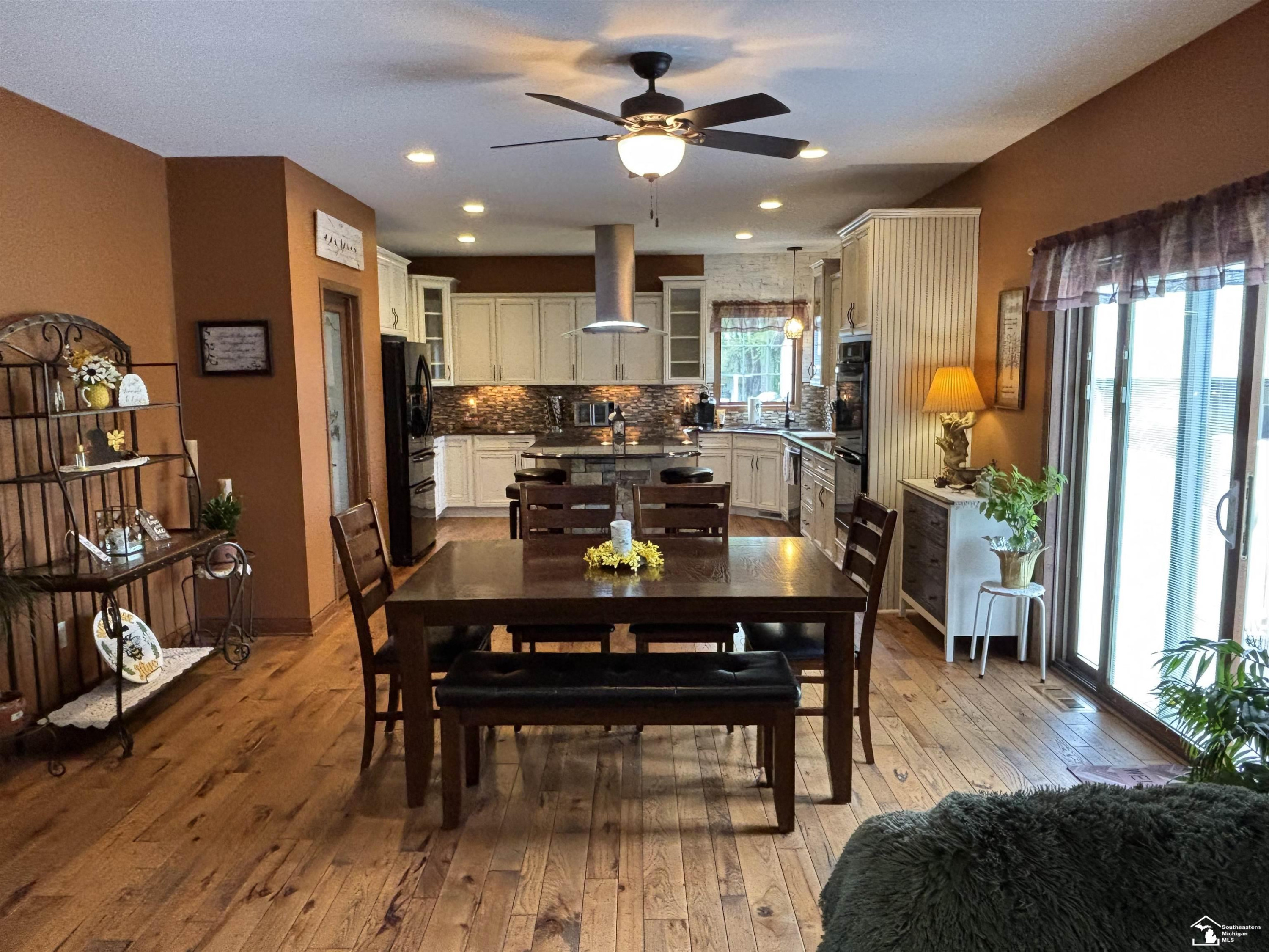 4635 Laplaisance Road, La Salle, MI — Photo 9