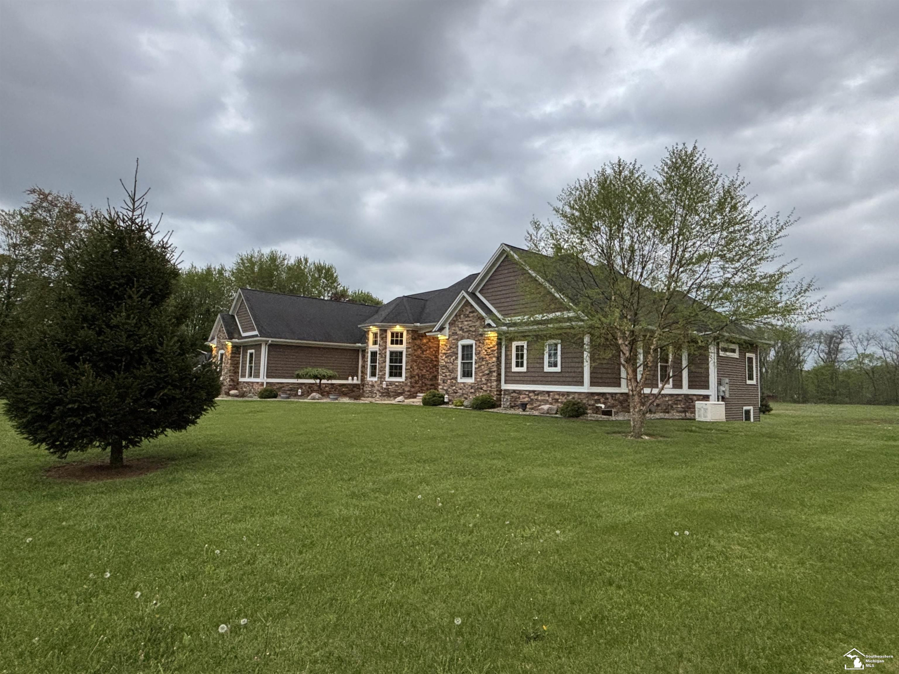 4635 Laplaisance Road, La Salle, MI — Photo 39
