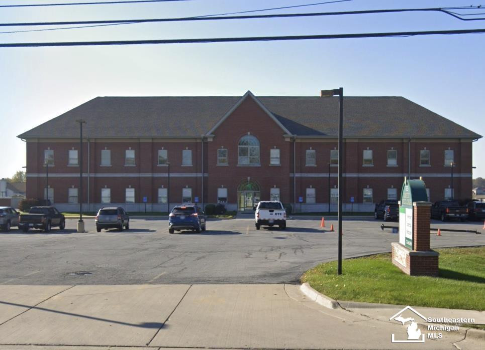 7825 N Dixie Highway, Unit 104, Newport, MI 48166