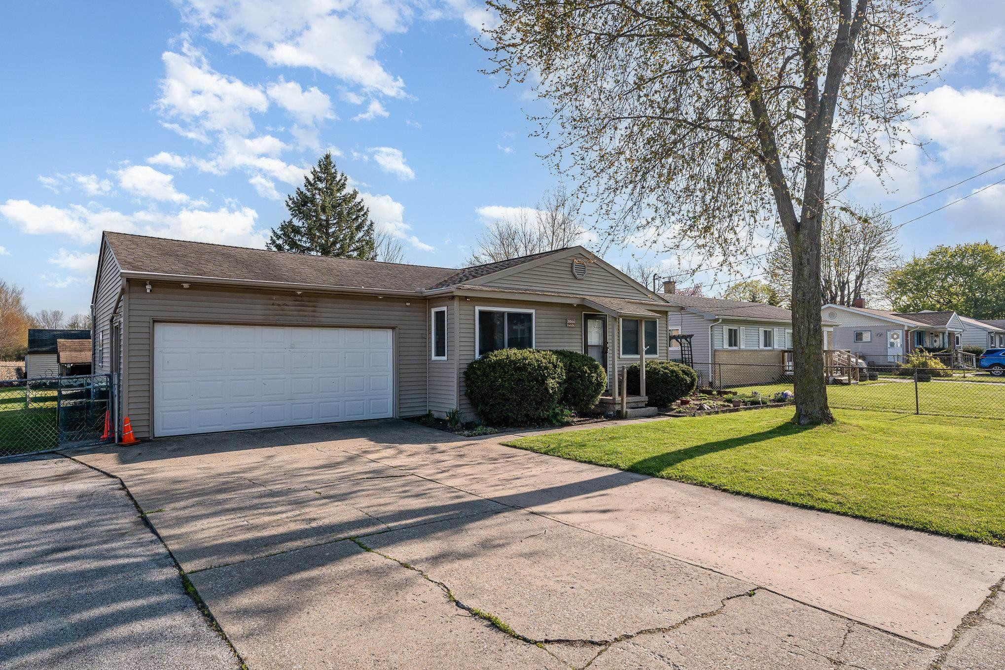 3044 Carla Drive, Carrollton, MI 48604 — Photo 3