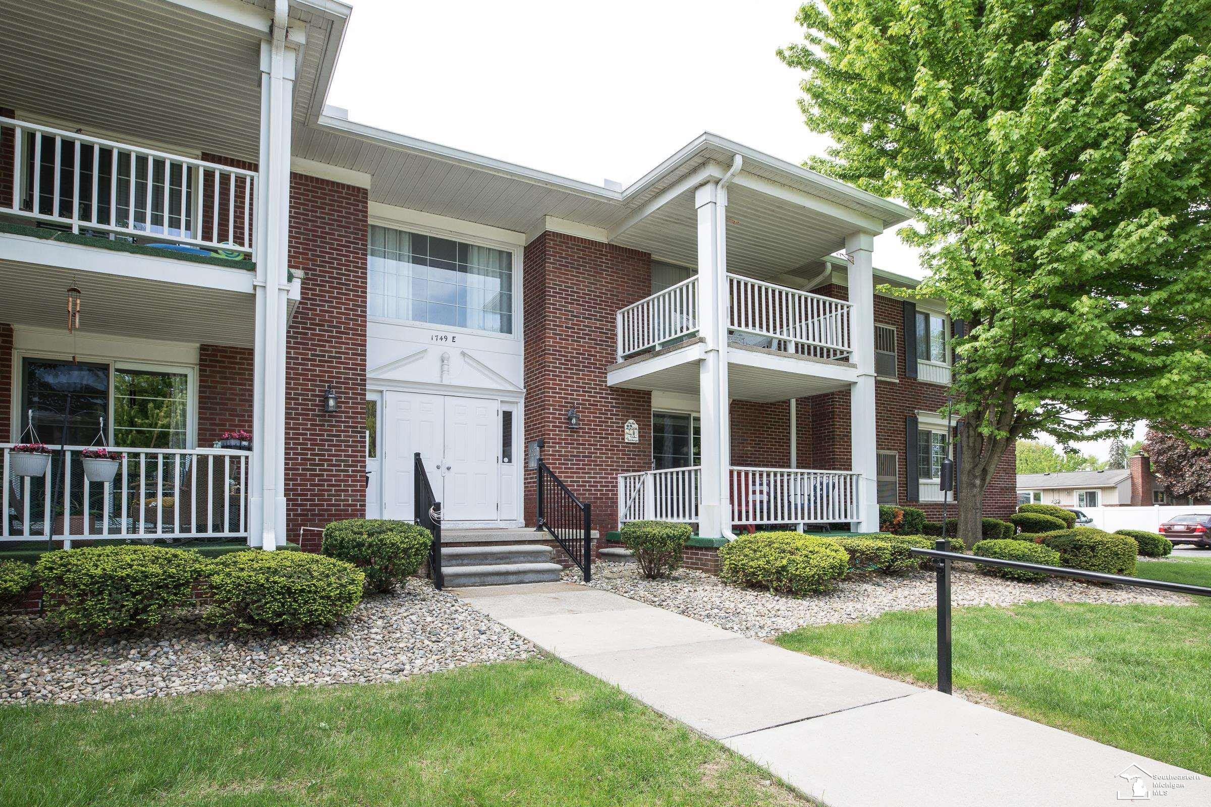 1749 MONTICELLO Street, Trenton, MI 48183 — Photo 3