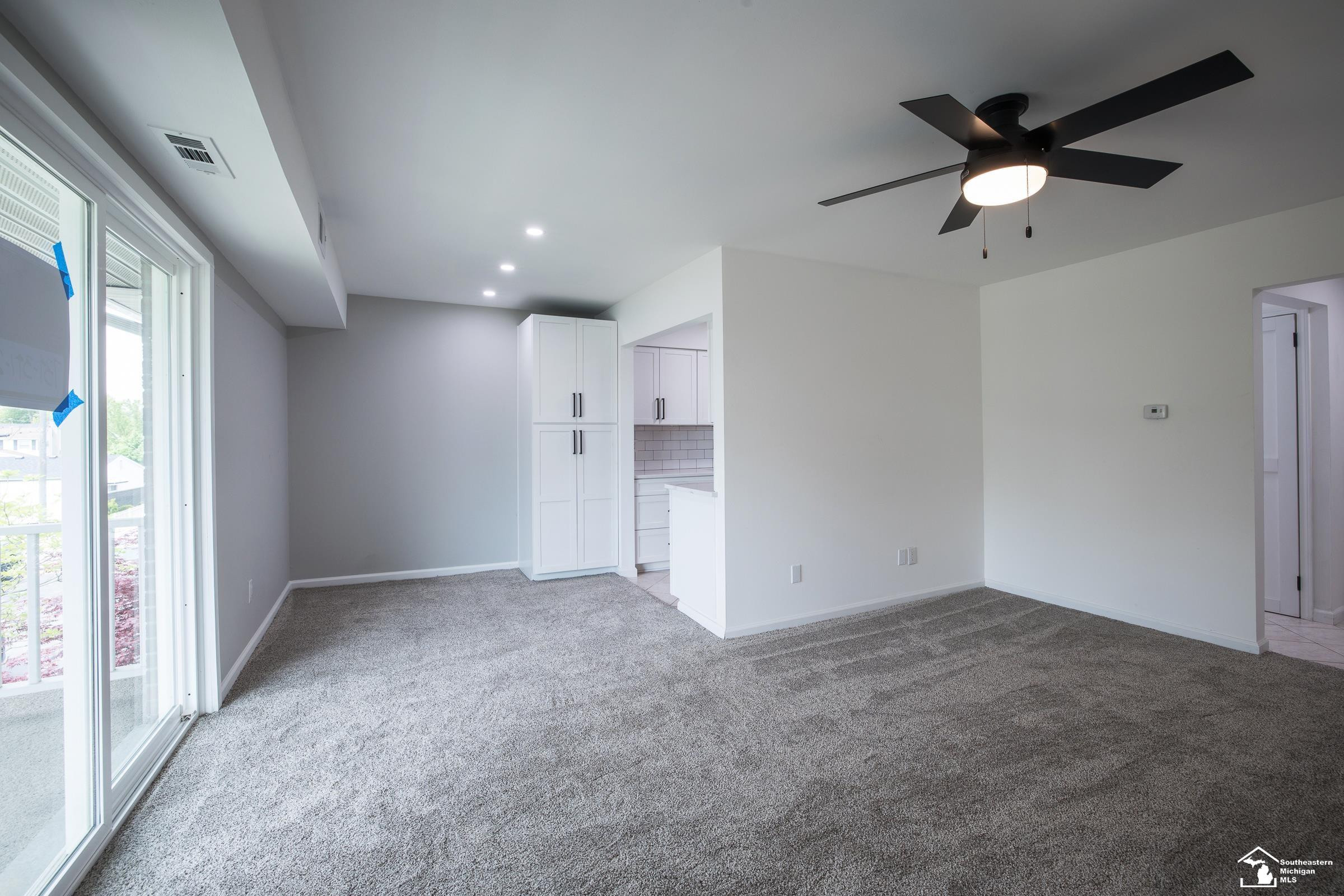 1749 MONTICELLO Street, Trenton, MI 48183 — Photo 8