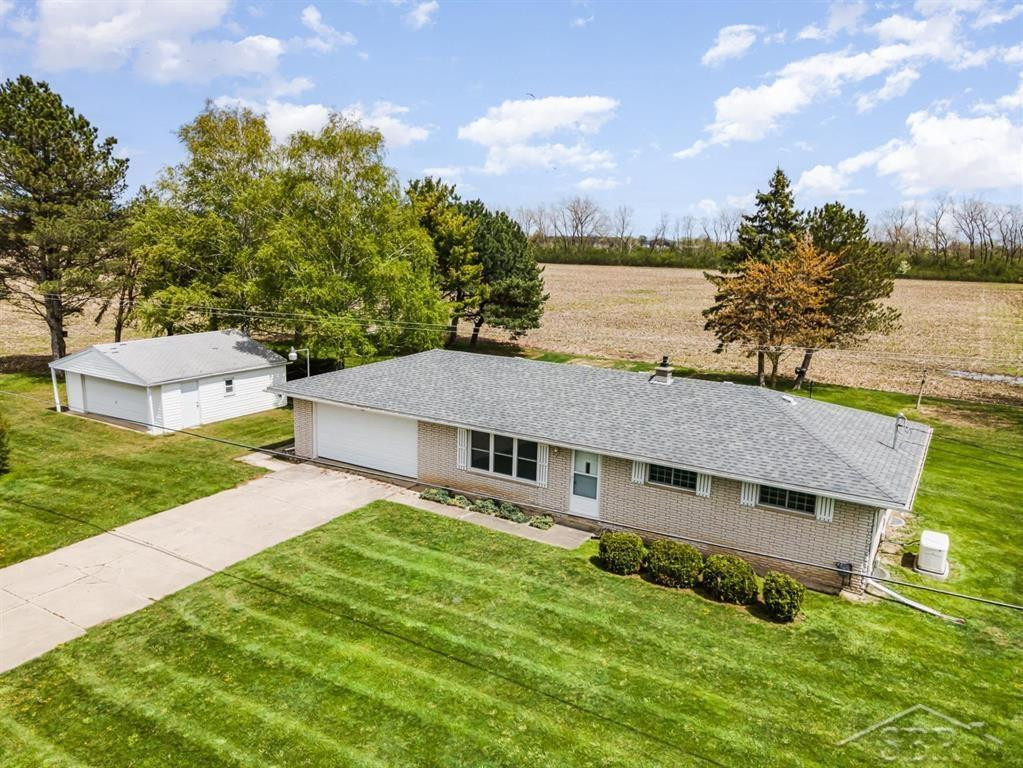 5630 N Center Road, Saginaw, MI 48604 — Photo 2