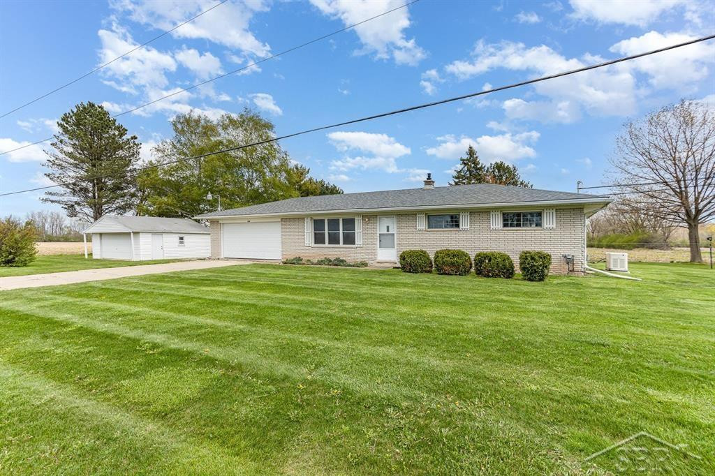 5630 N Center Road, Saginaw, MI 48604 — Photo 3