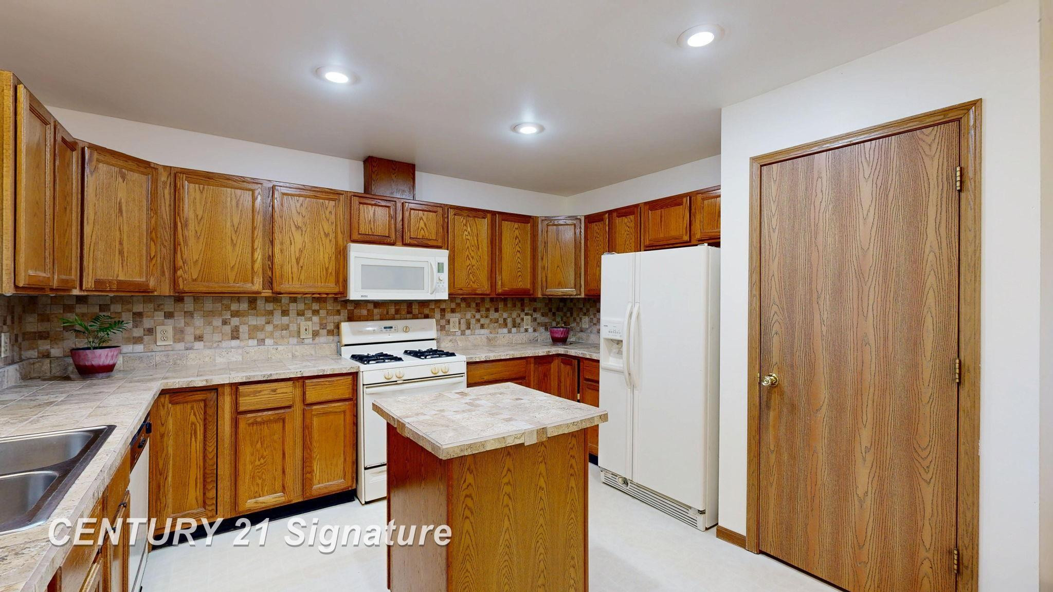 5530 Hess Road, Saginaw, MI 48601 — Photo 23