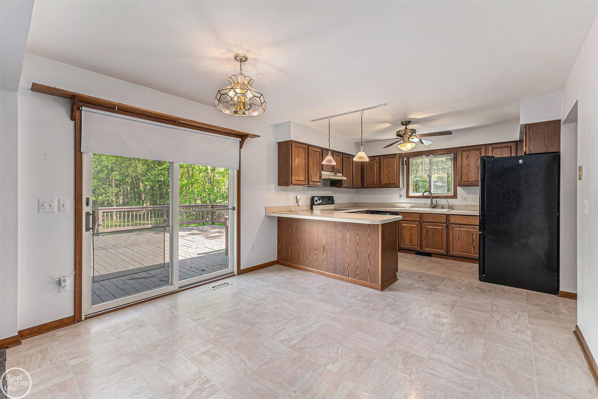 60520 Ray Center Road, MI — Photo 6