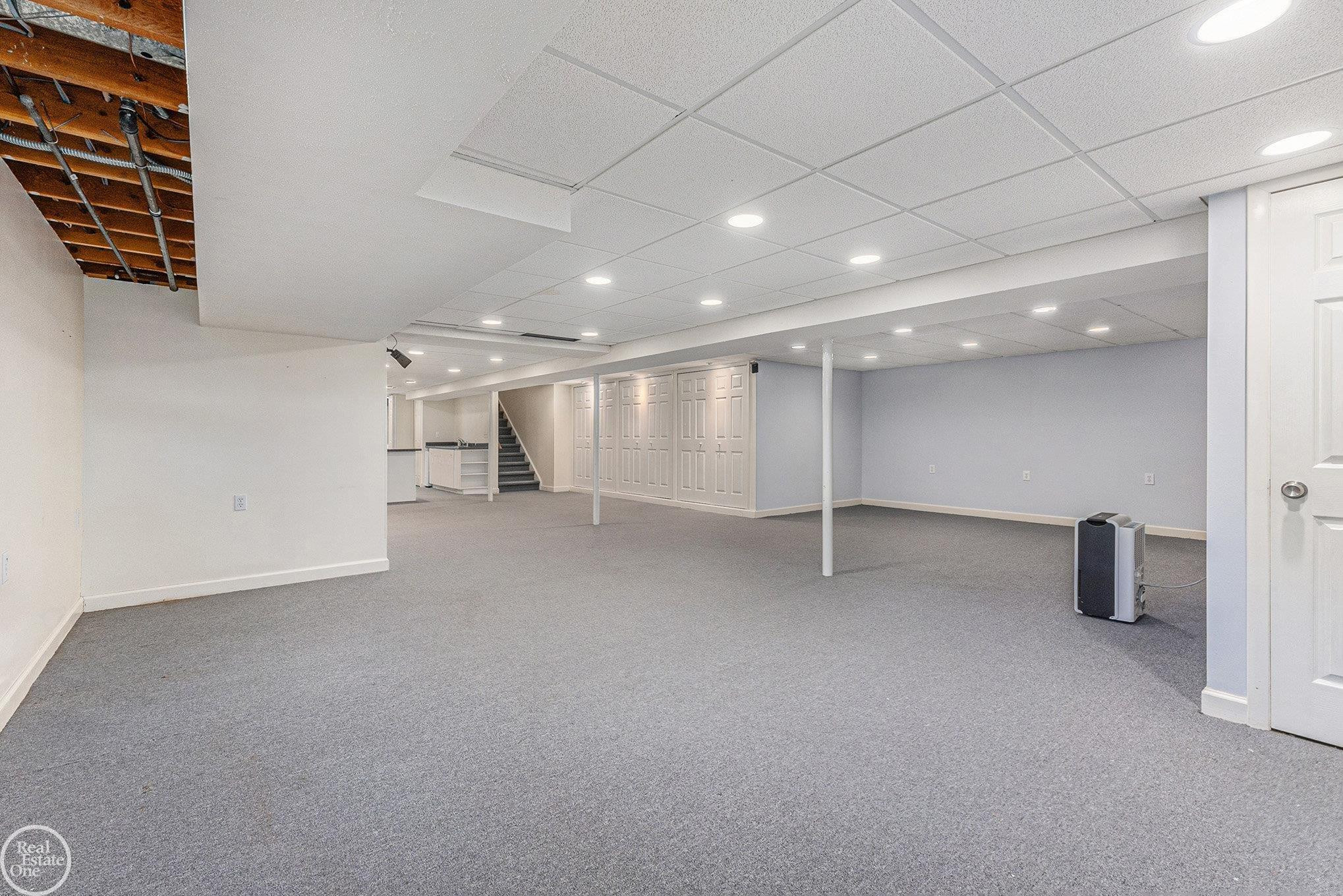 60520 Ray Center Road, MI — Photo 16