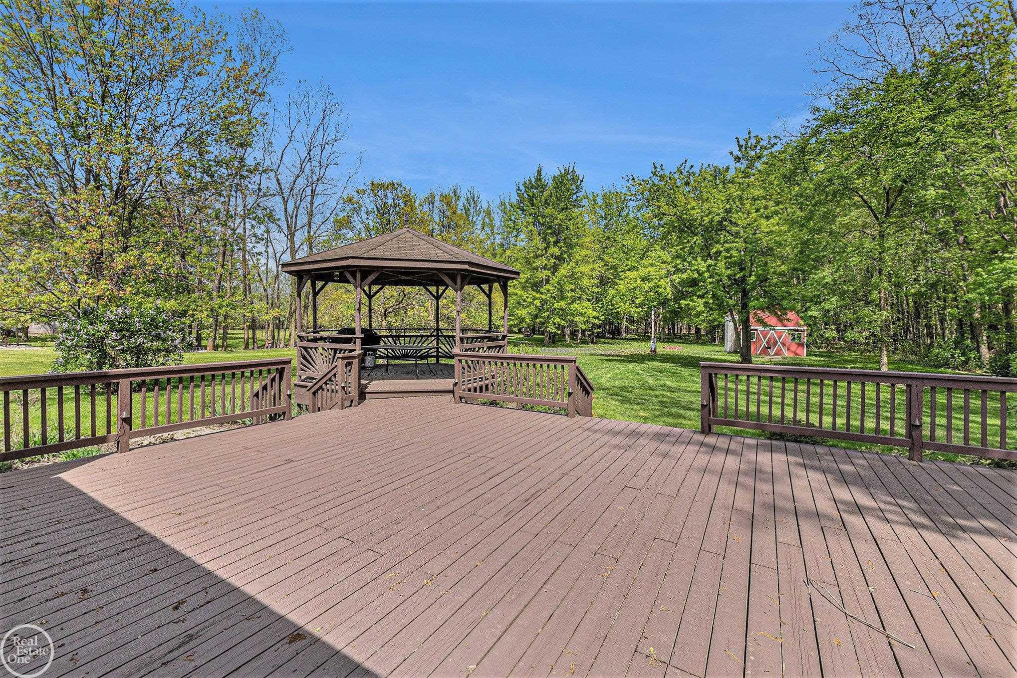 60520 Ray Center Road, MI — Photo 21