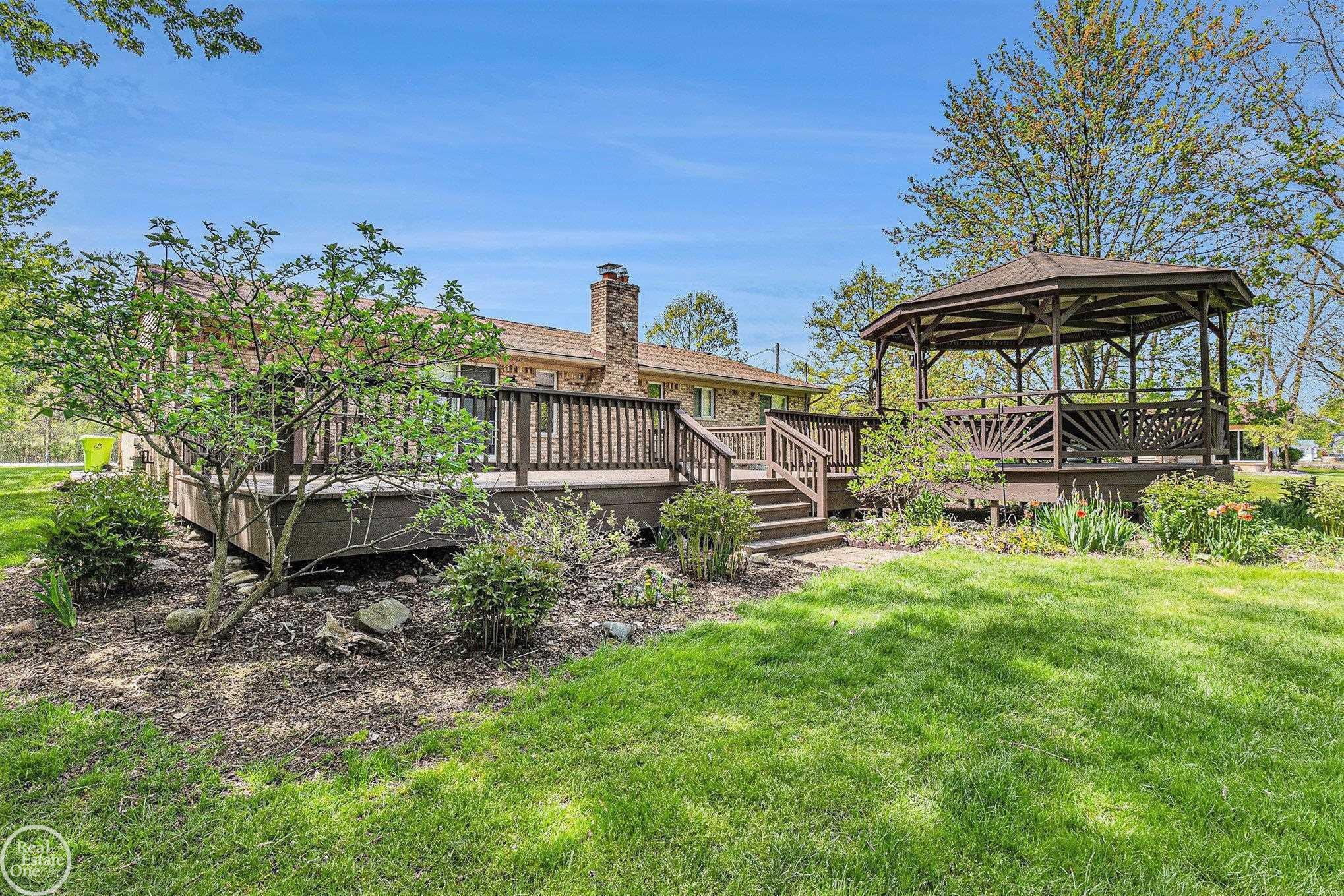 60520 Ray Center Road, MI — Photo 22