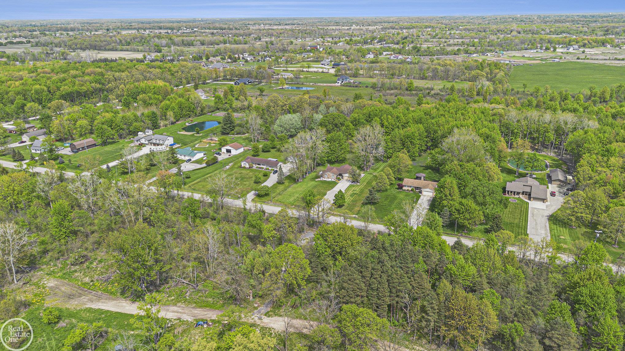 60520 Ray Center Road, MI — Photo 33