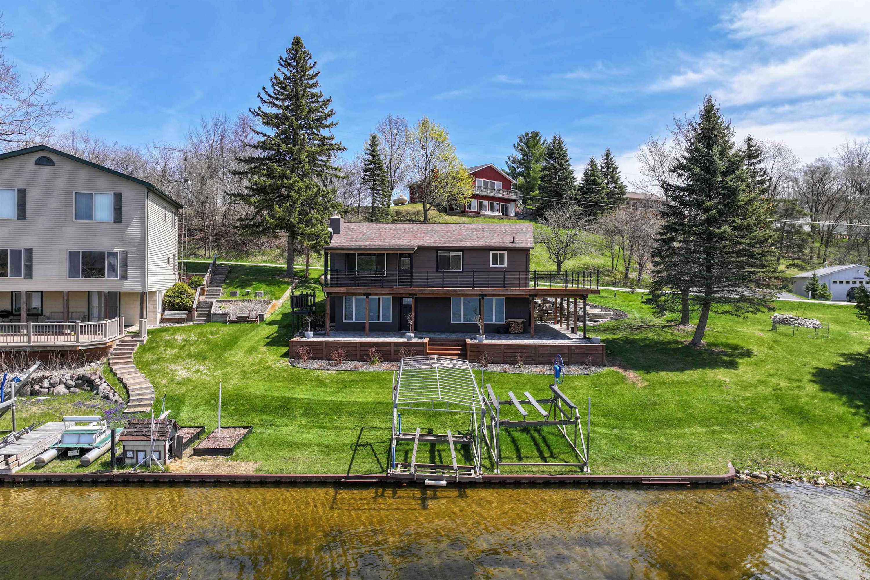 885 Hawthorne Drive, Lupton, MI 48635 — Photo 2