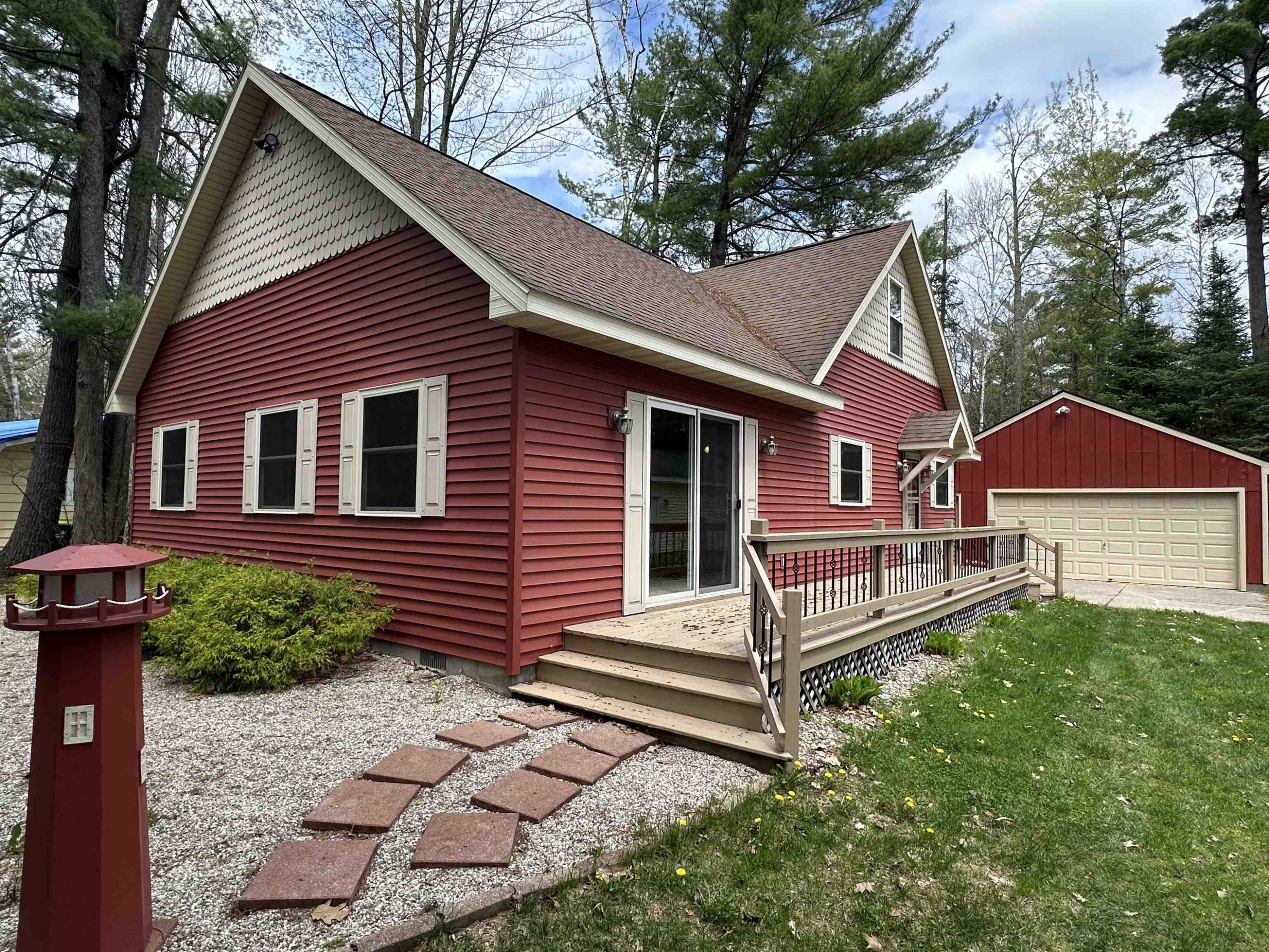 103 Red Bird Legion Drive, Roscommon, MI 48653