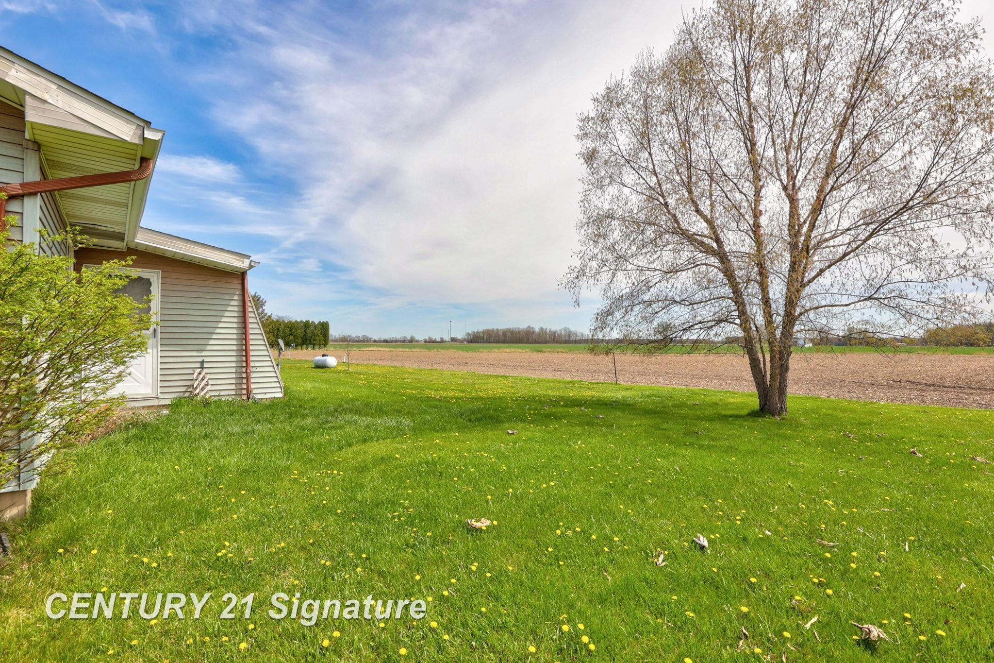 12595 Brant Road, Saginaw, MI 48655 — Photo 28
