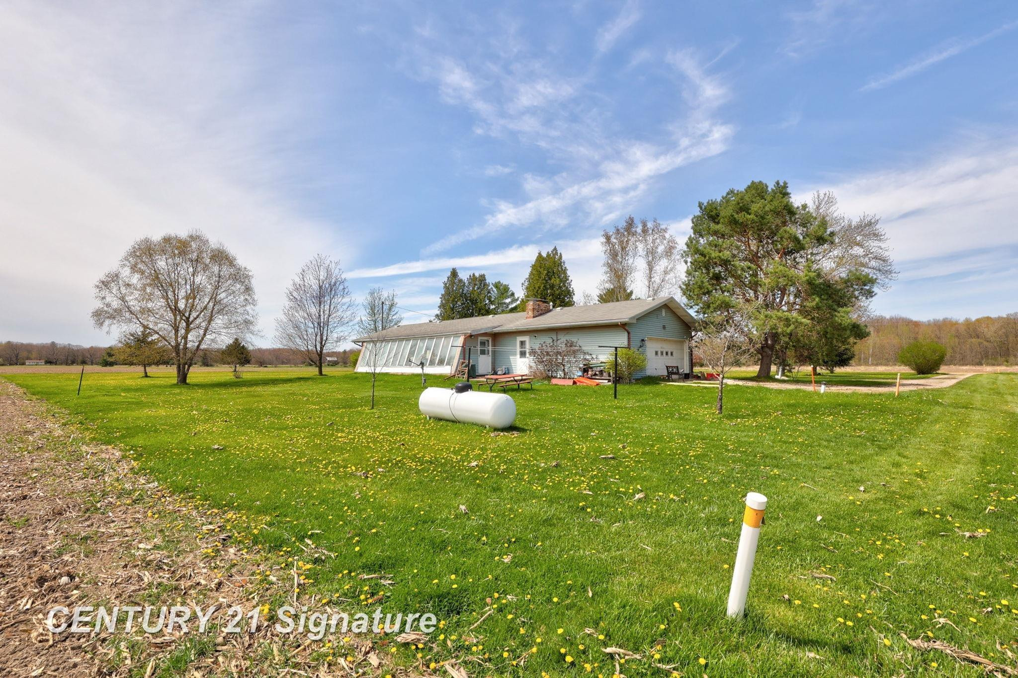 12595 Brant Road, Saginaw, MI 48655 — Photo 29