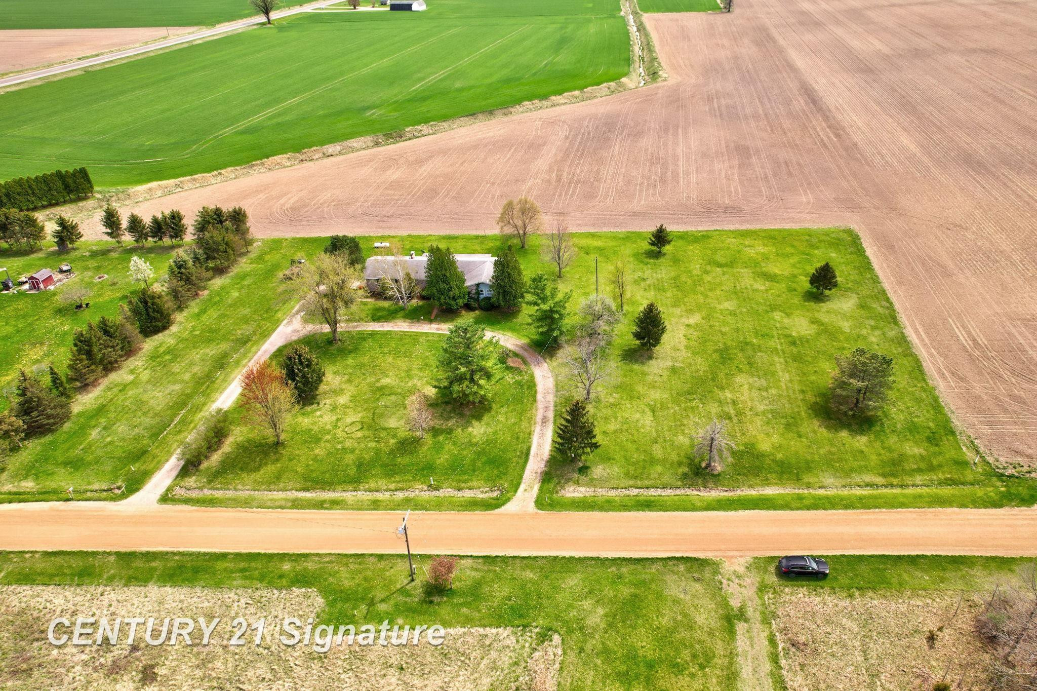 12595 Brant Road, Saginaw, MI 48655 — Photo 33