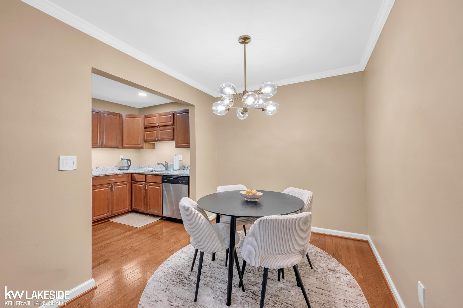 4909 Crooks D10 Road, 10 D, Royal Oak, MI 48073 — Photo 10