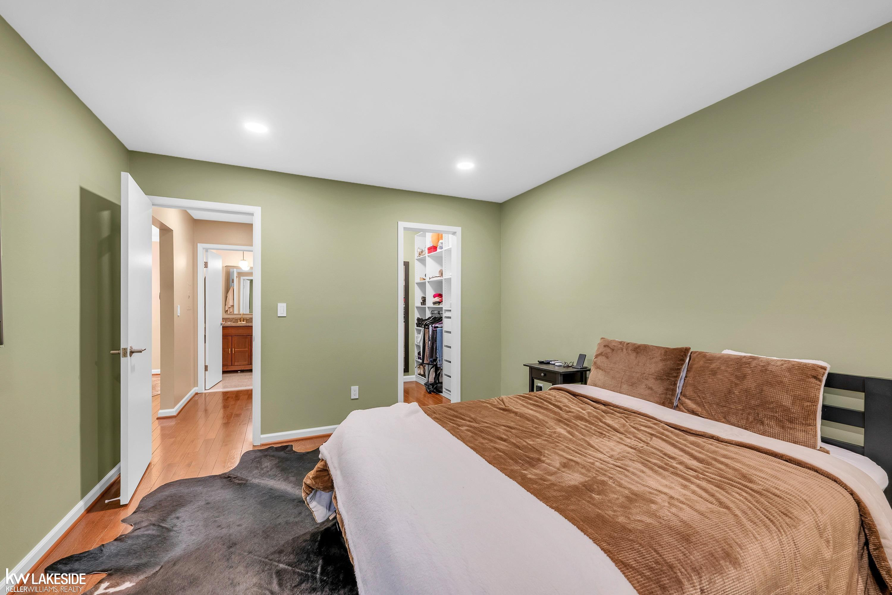 4909 Crooks D10 Road, 10 D, Royal Oak, MI 48073 — Photo 12
