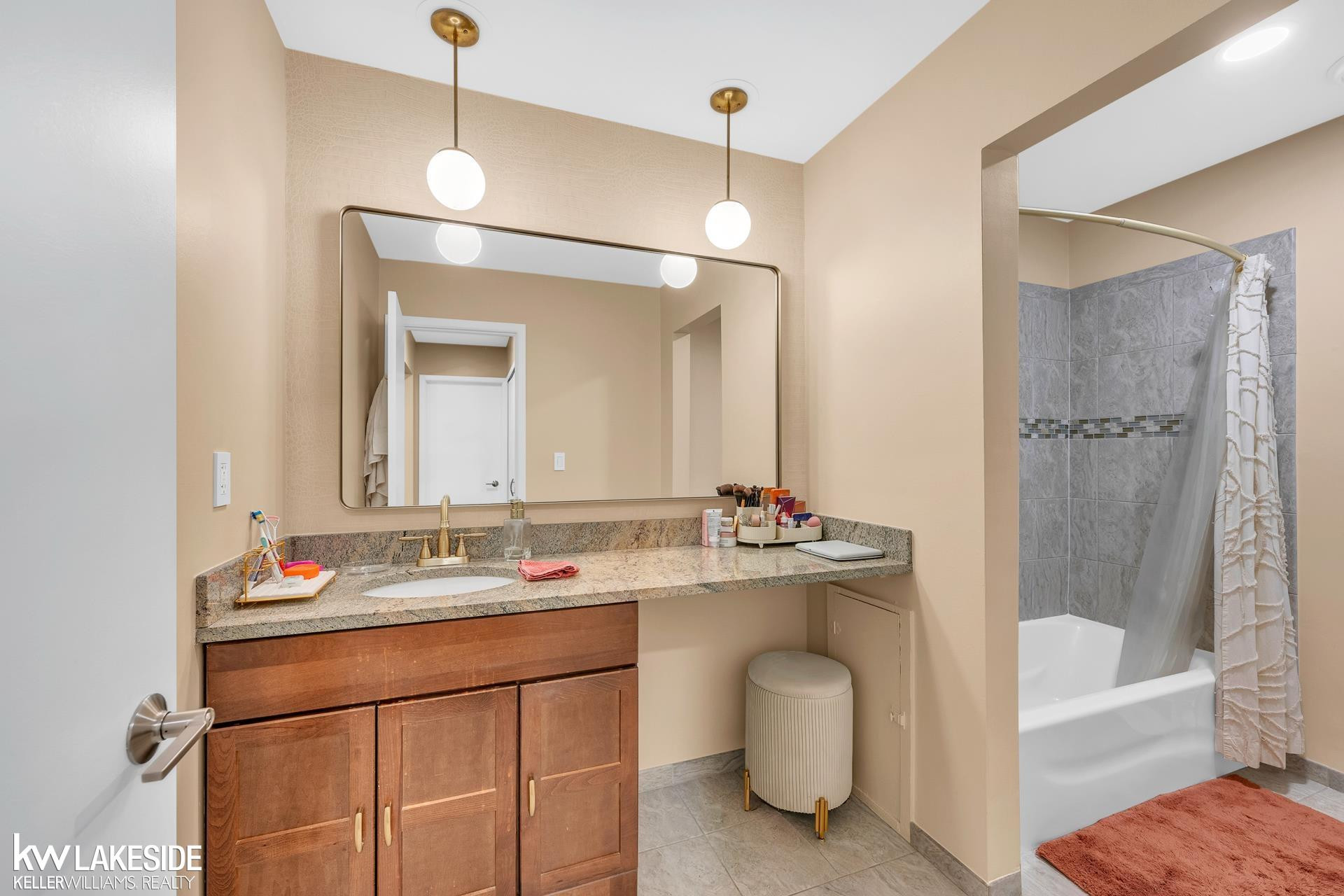 4909 Crooks D10 Road, 10 D, Royal Oak, MI 48073 — Photo 14