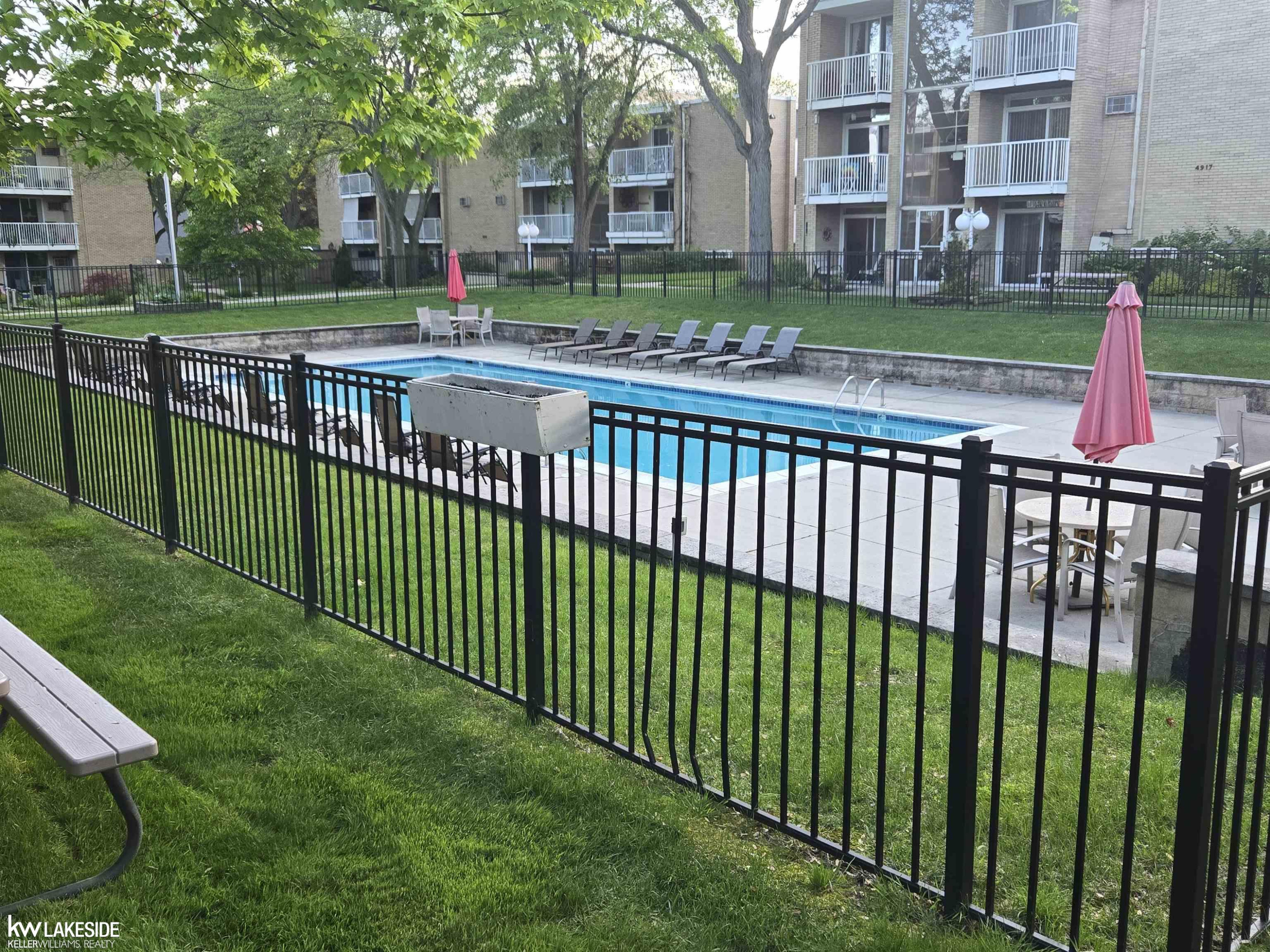 4909 Crooks D10 Road, 10 D, Royal Oak, MI 48073 — Photo 20