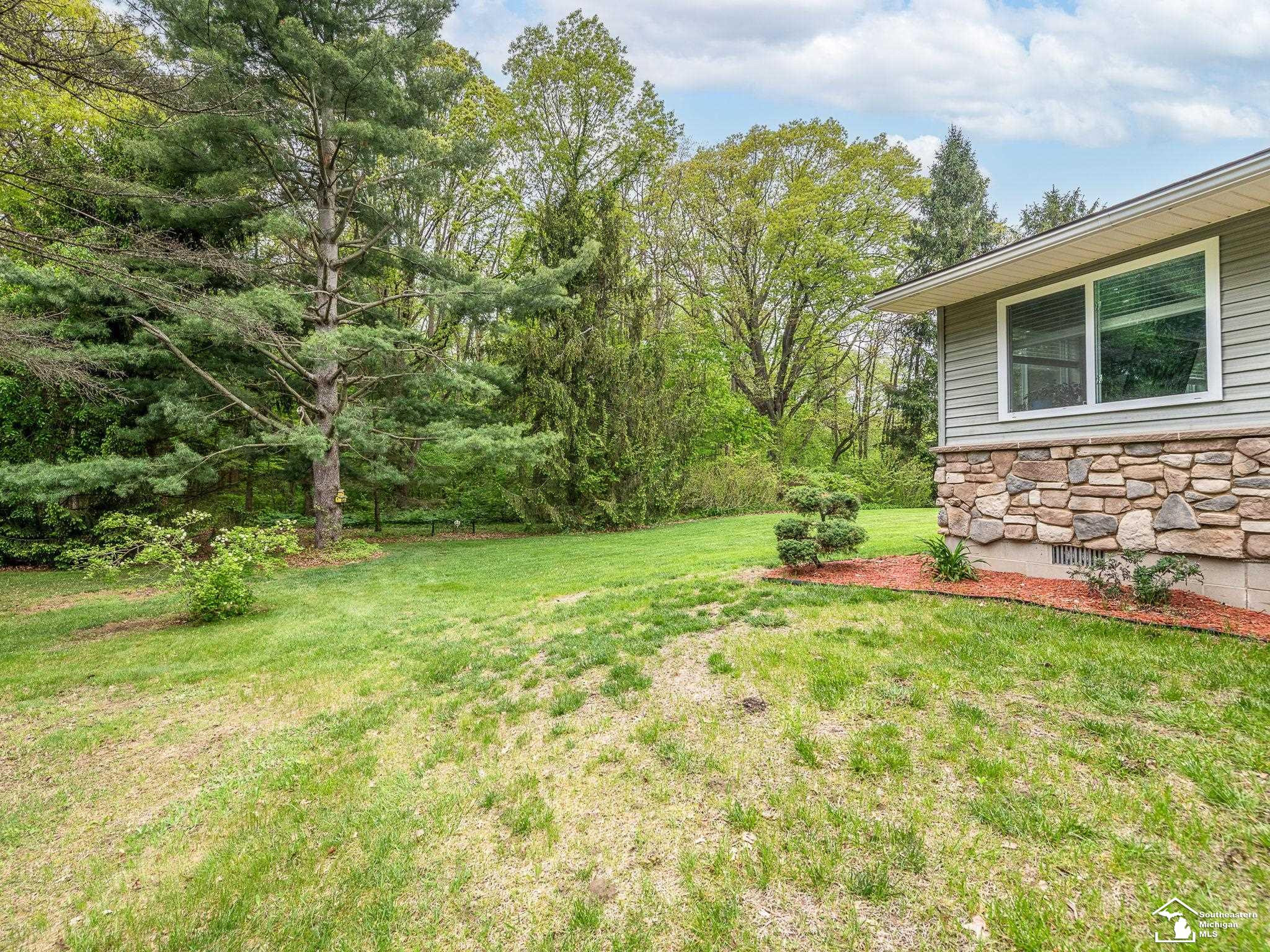 11370 Butler Road, Willis, MI 48191 — Photo 44