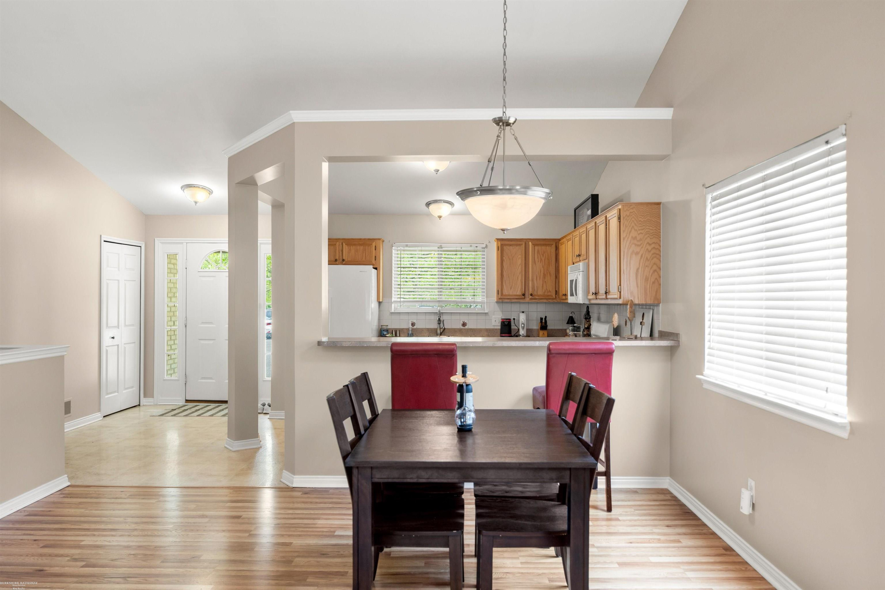 422 Converse Court, Lake Orion, MI 48362 — Photo 7