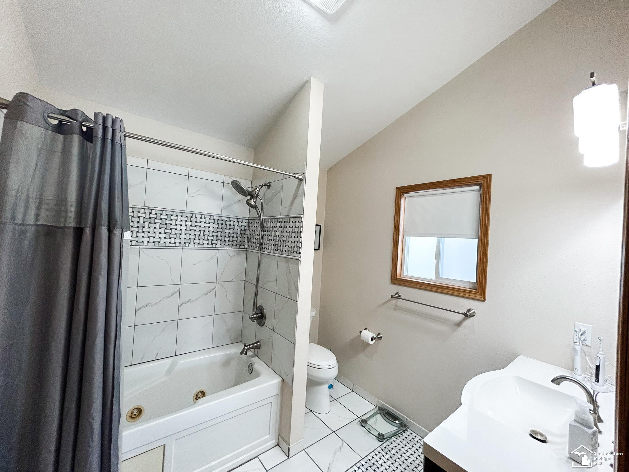 11799 Greenbriar Drive, Jerome, MI 49249 — Photo 26