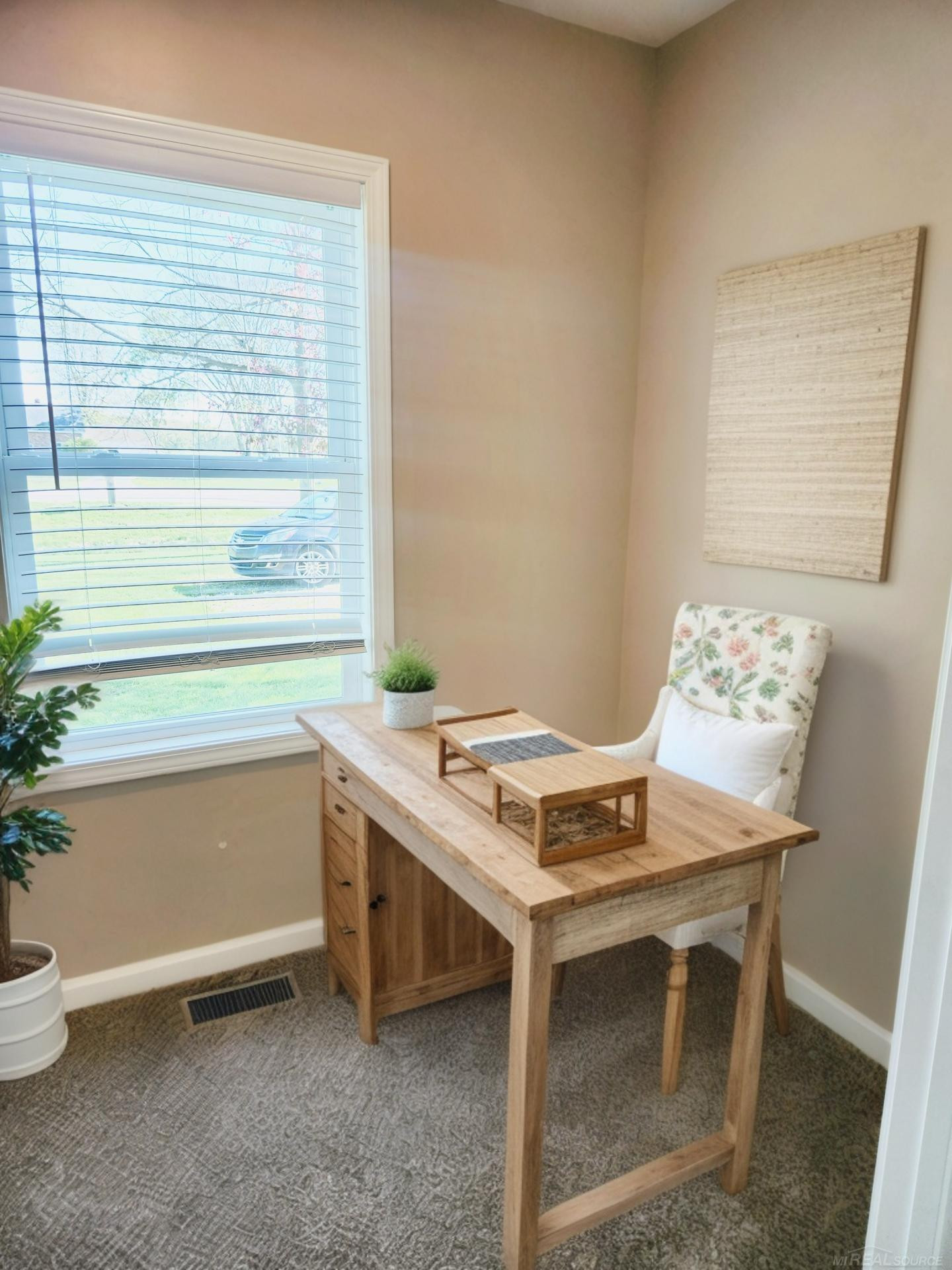 5862 St Clair Highway, MI — Photo 22