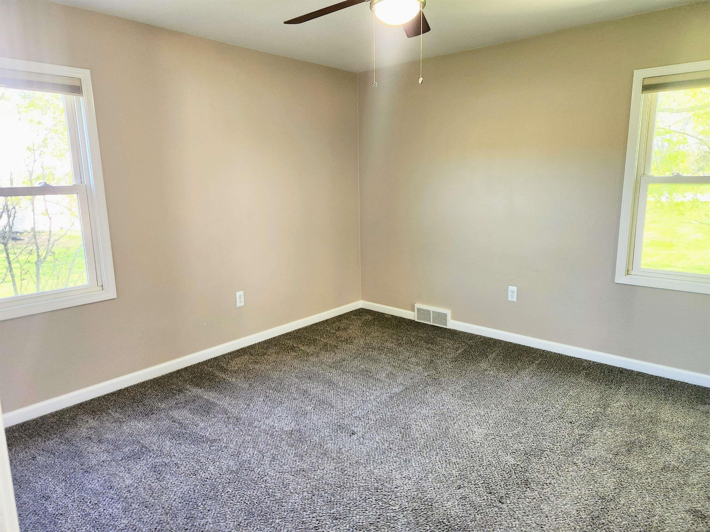 5862 St Clair Highway, MI — Photo 25