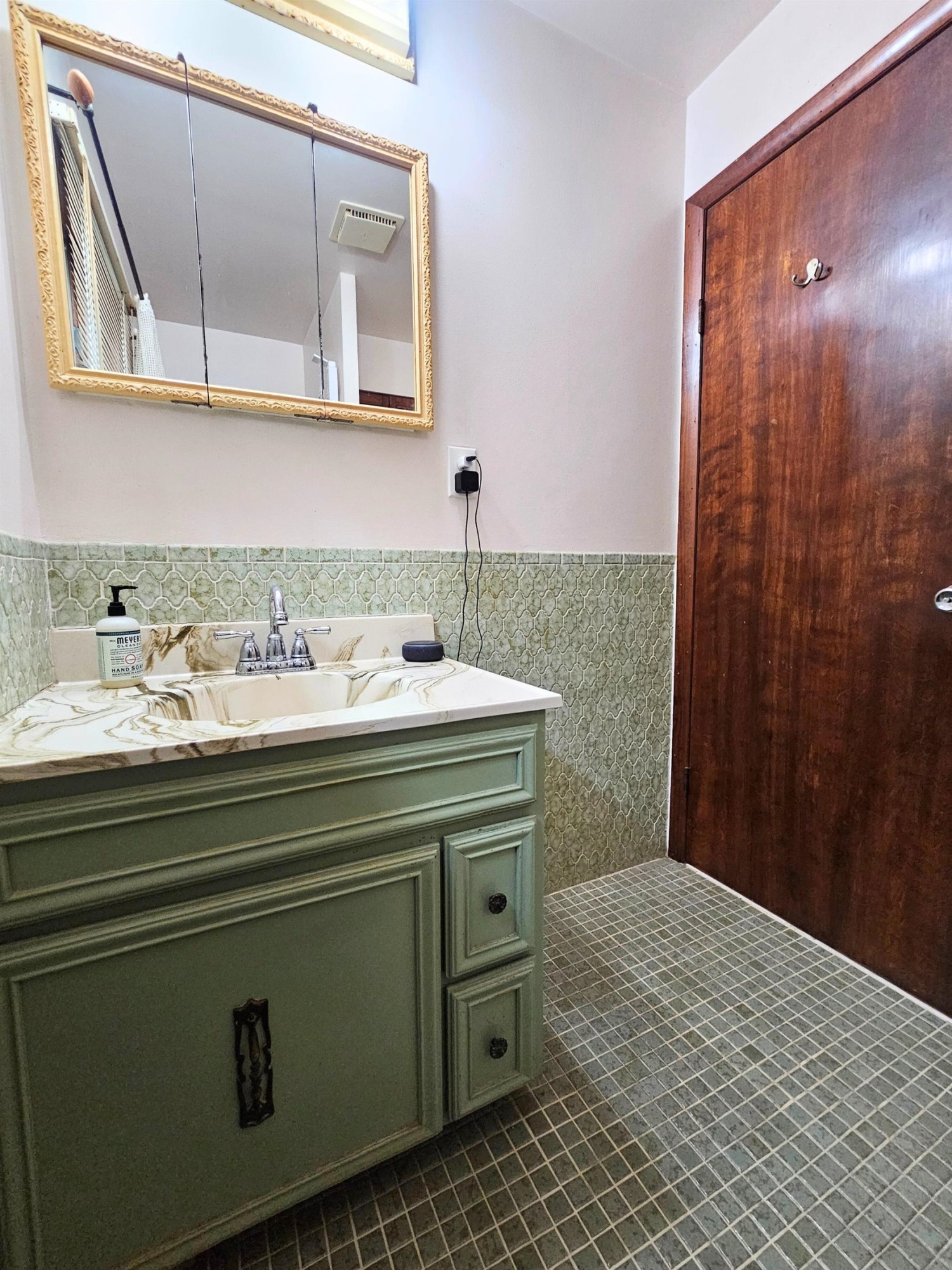 1236 Beaverbrook Drive, Holly, MI 48442 — Photo 8