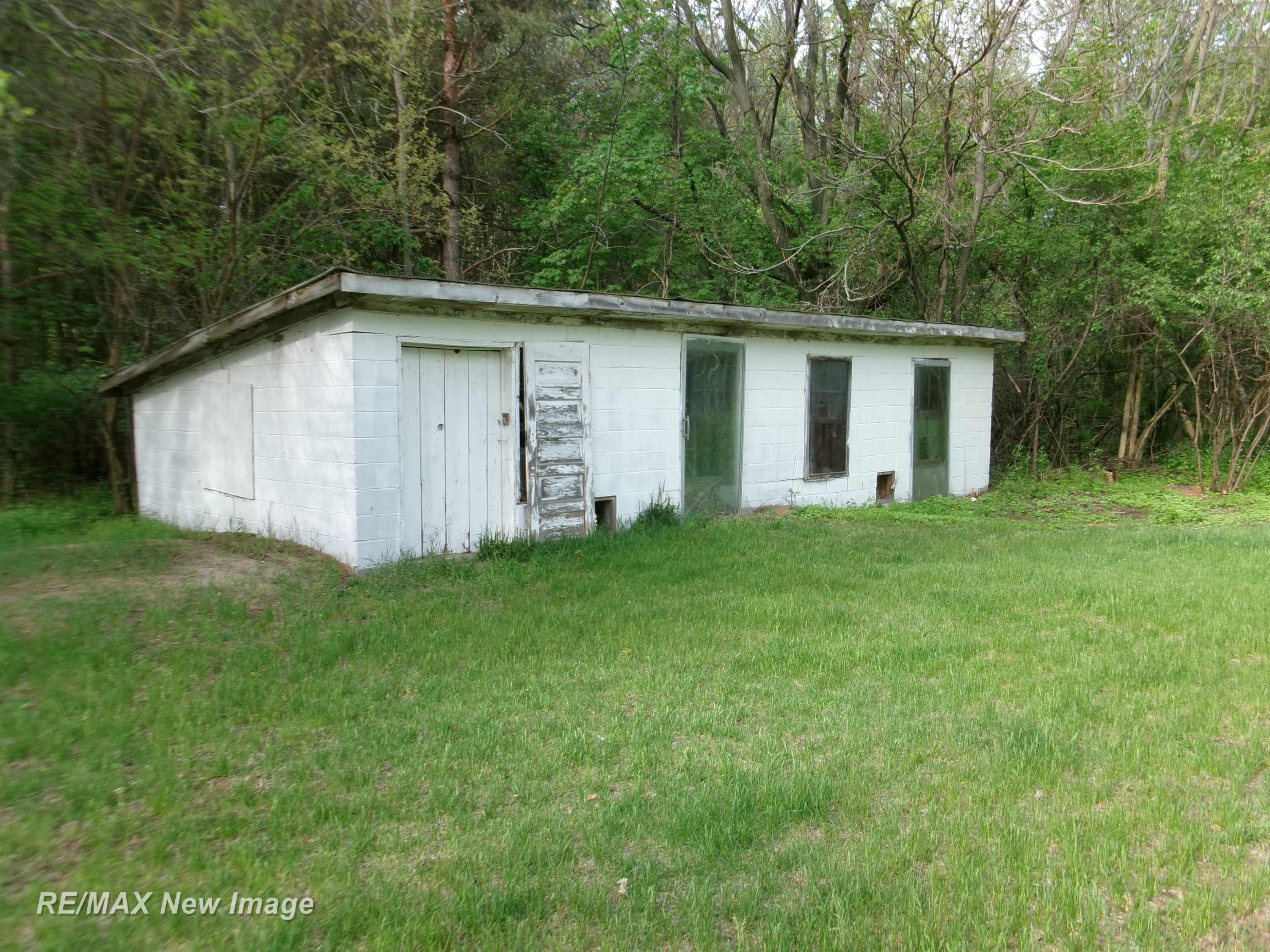 11425 Dixie Highway, Birch Run, MI 48415 — Photo 28
