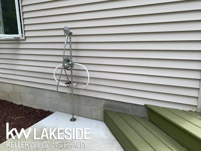 6708 Osbourn Drive, Caseville, MI 48725 — Photo 21