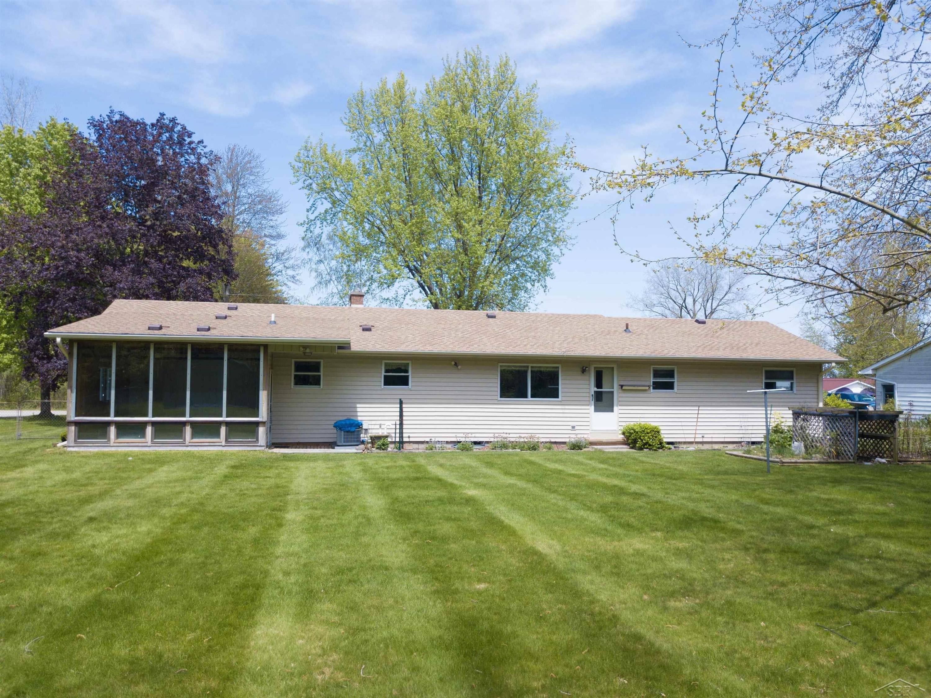 5280 Eldorado Drive, Bridgeport, MI 48722 — Photo 10