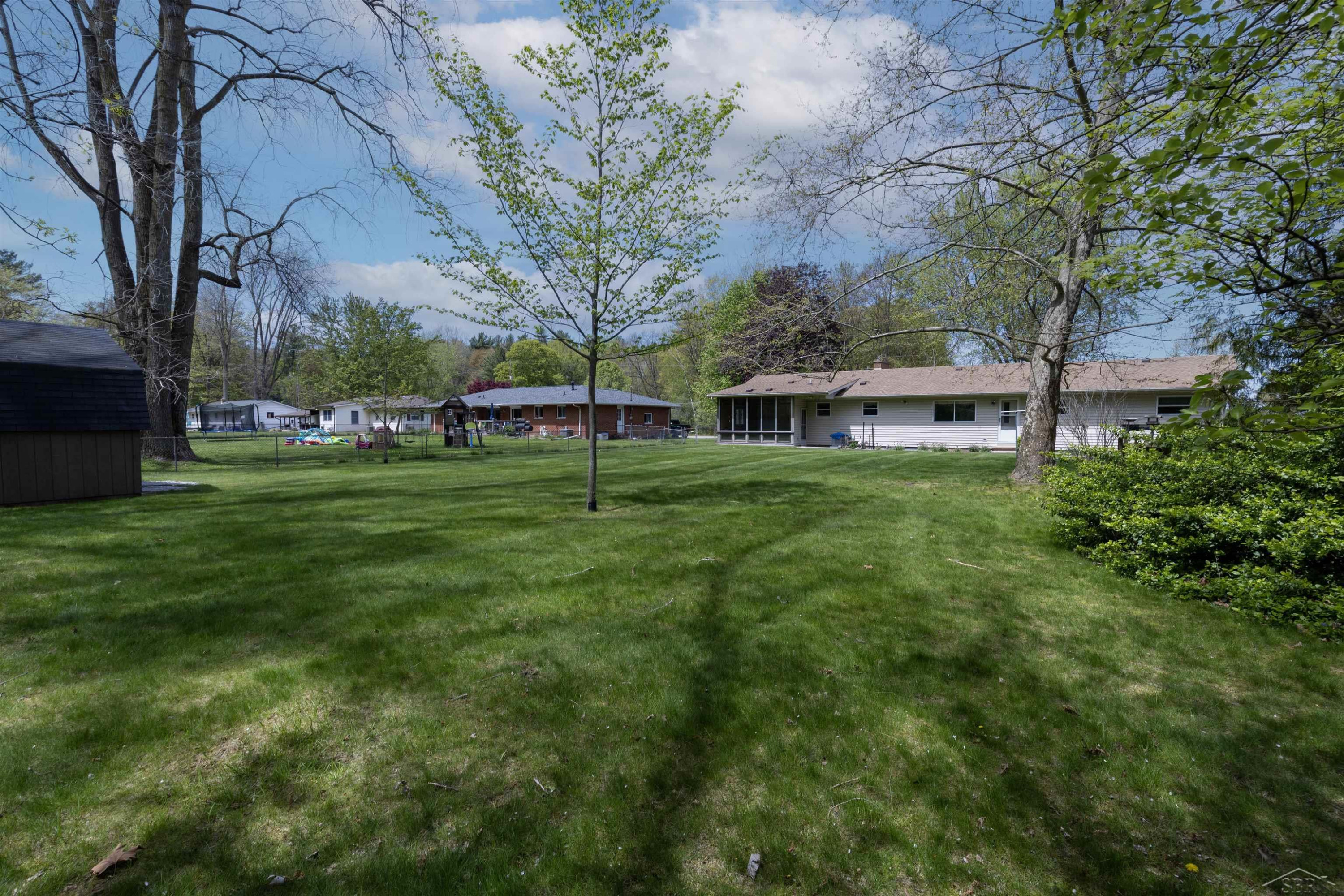 5280 Eldorado Drive, Bridgeport, MI 48722 — Photo 31