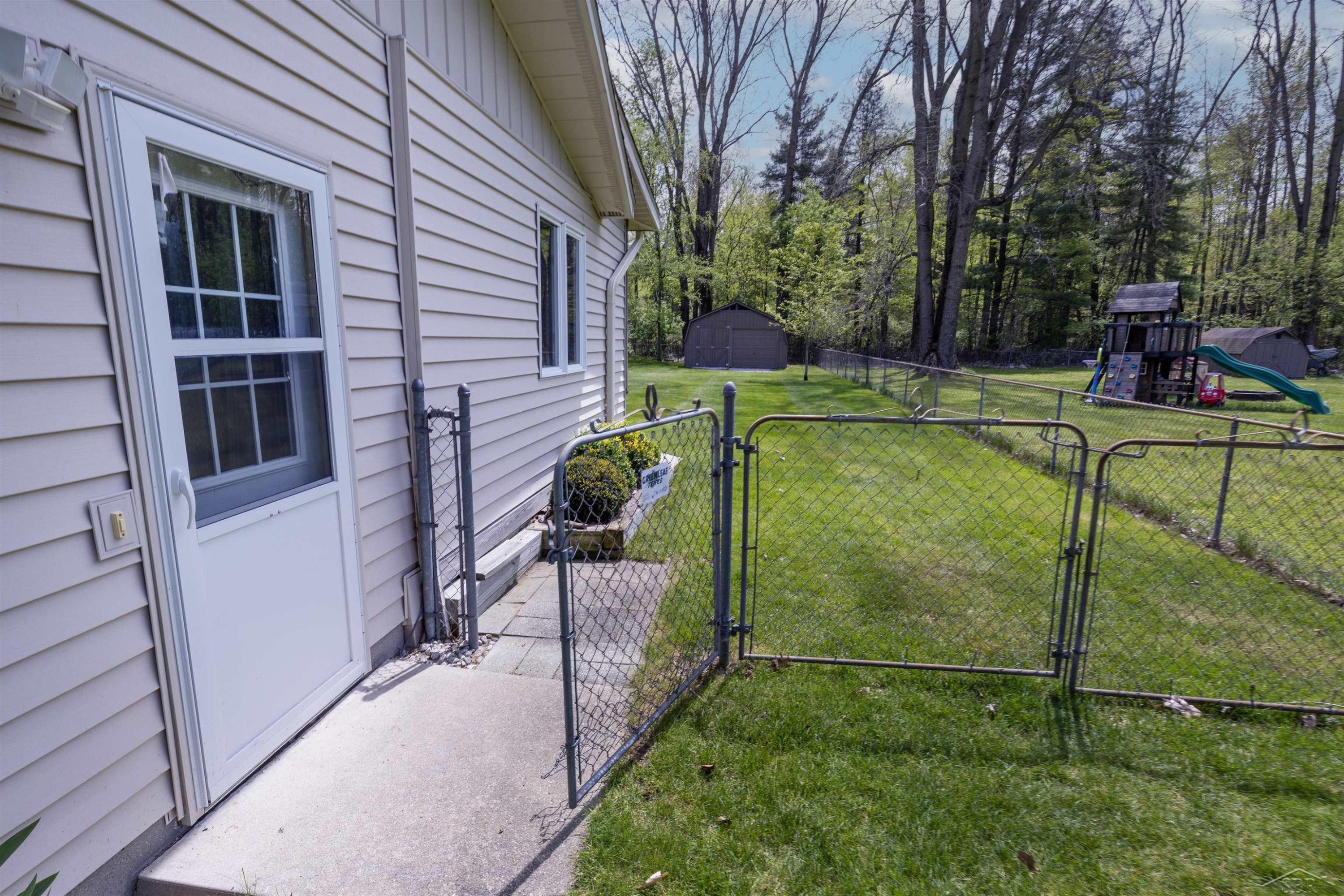 5280 Eldorado Drive, Bridgeport, MI 48722 — Photo 52