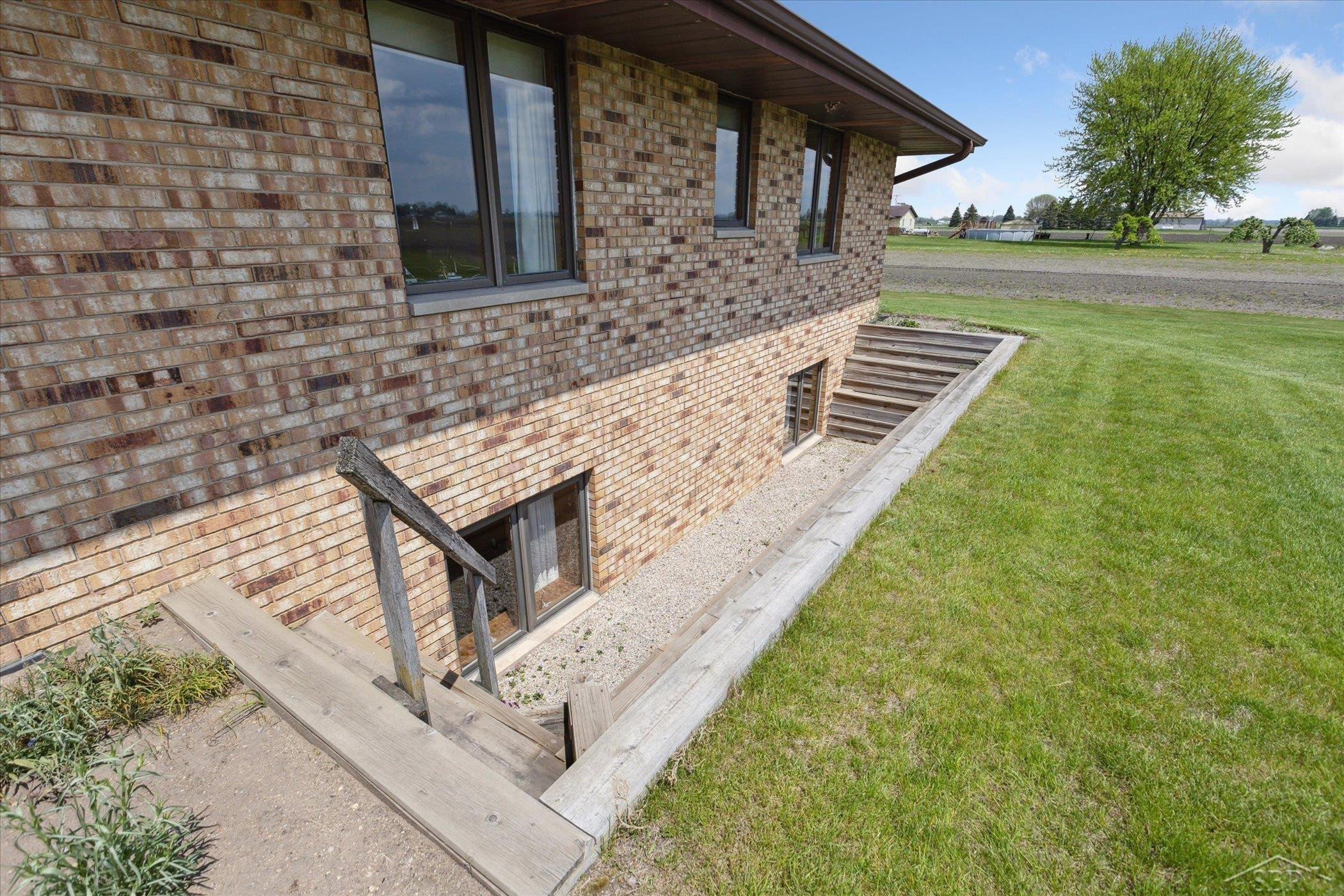 280 E Nebobish Road, Essexville, MI 48732 — Photo 35