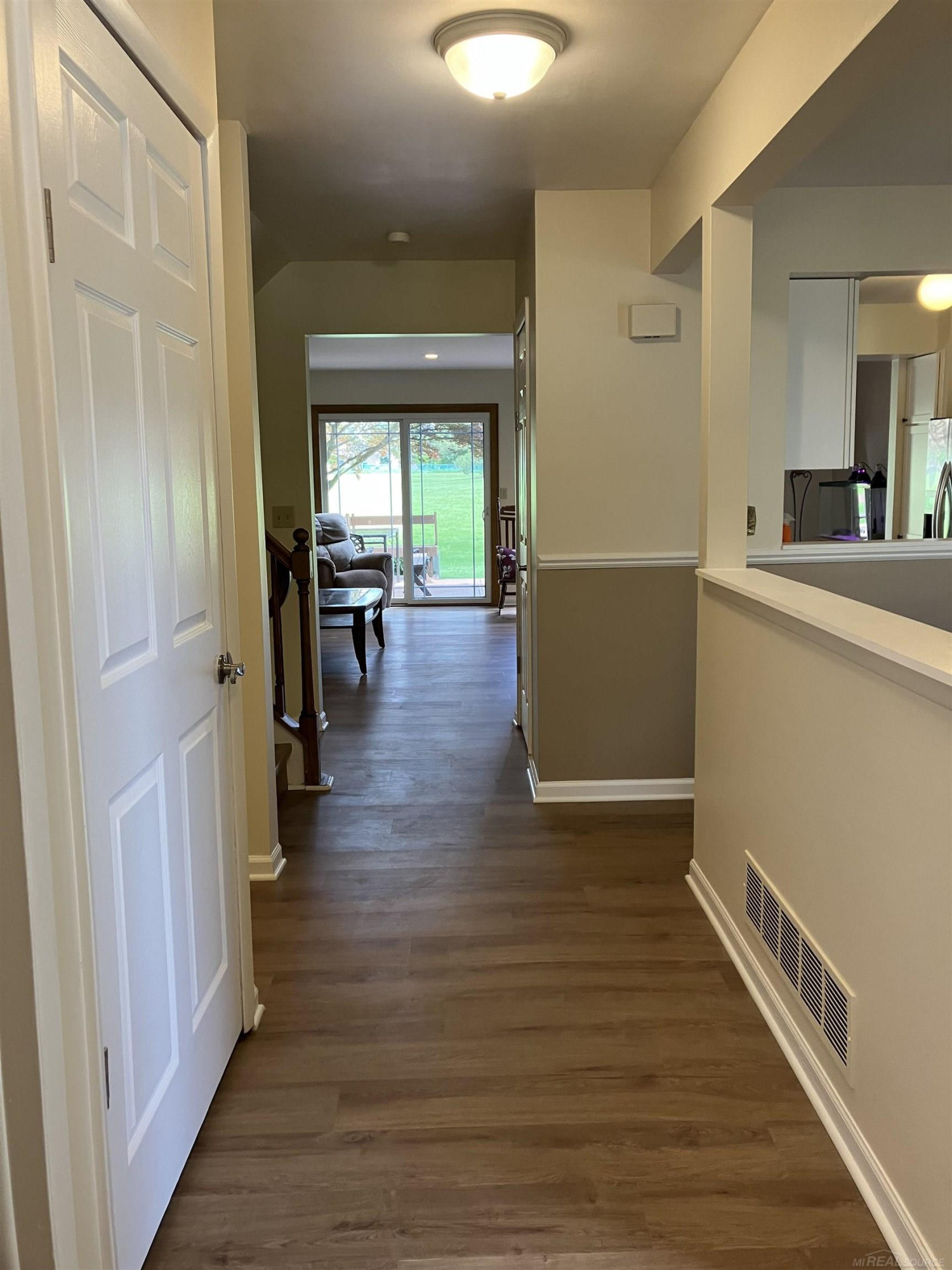 1240 Charleston Court, Northville, MI 48167 — Photo 8
