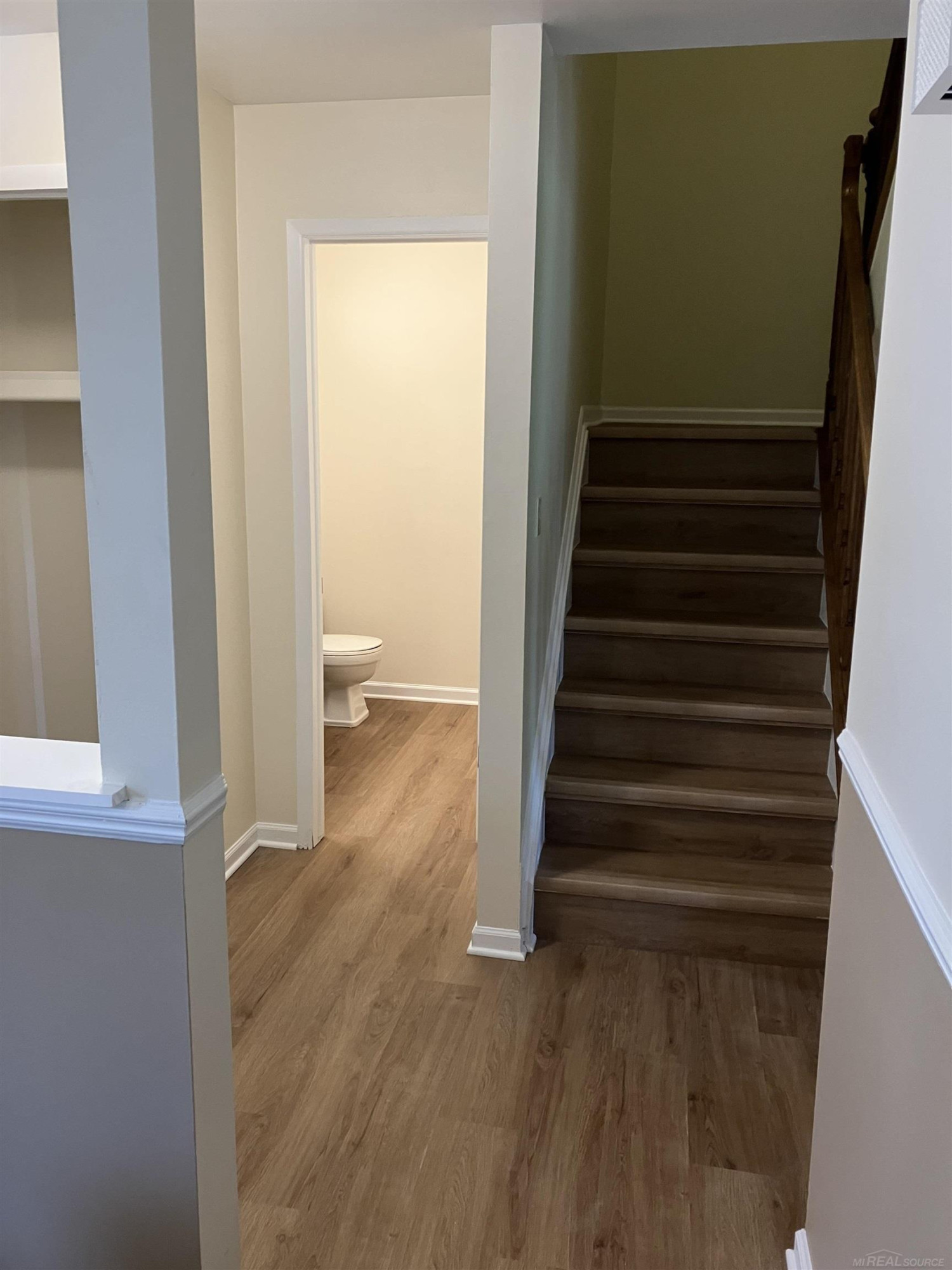 1240 Charleston Court, Northville, MI 48167 — Photo 15