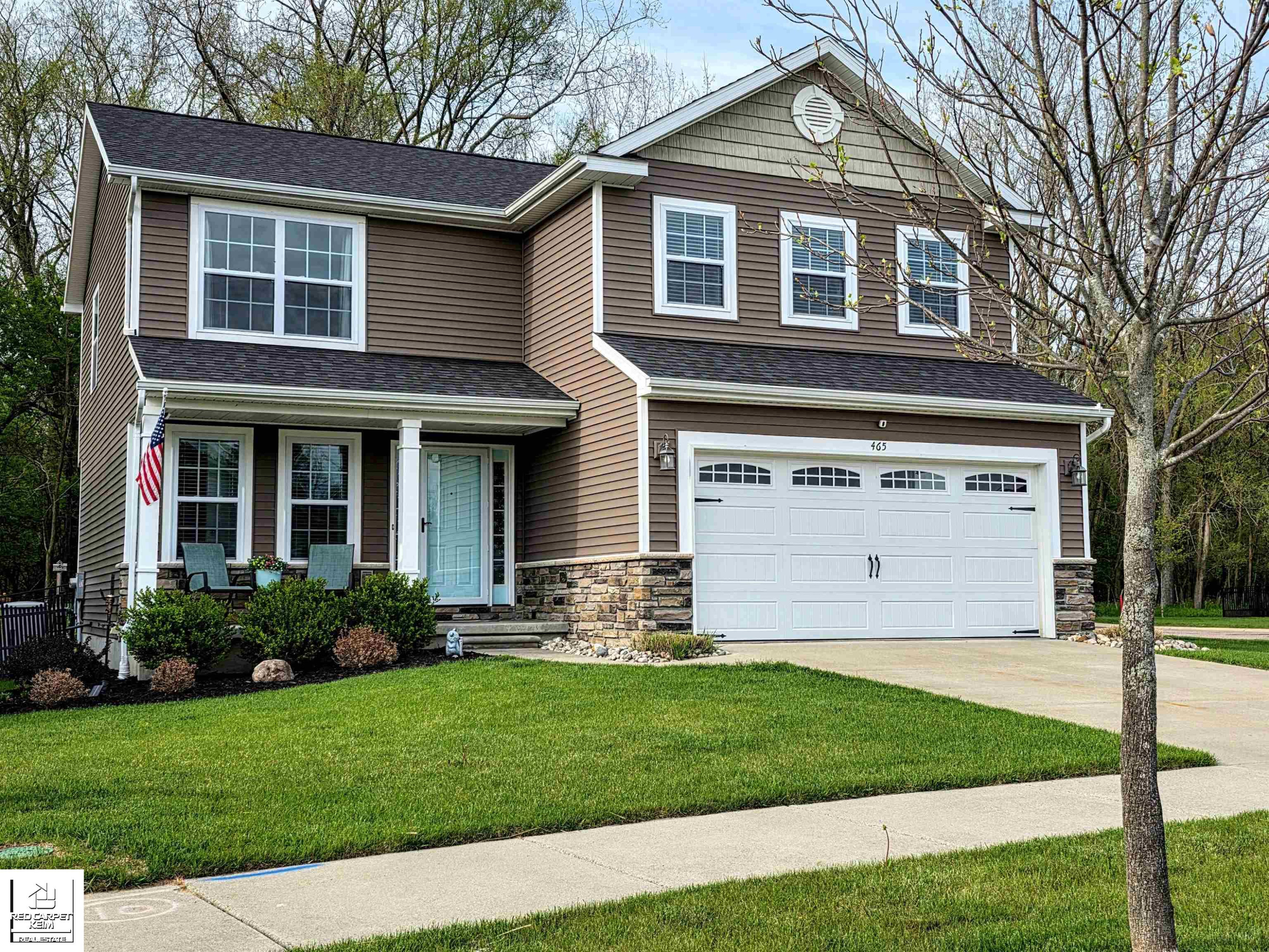 465 Edgewood Pass, Fenton, MI 48430 — front exterior