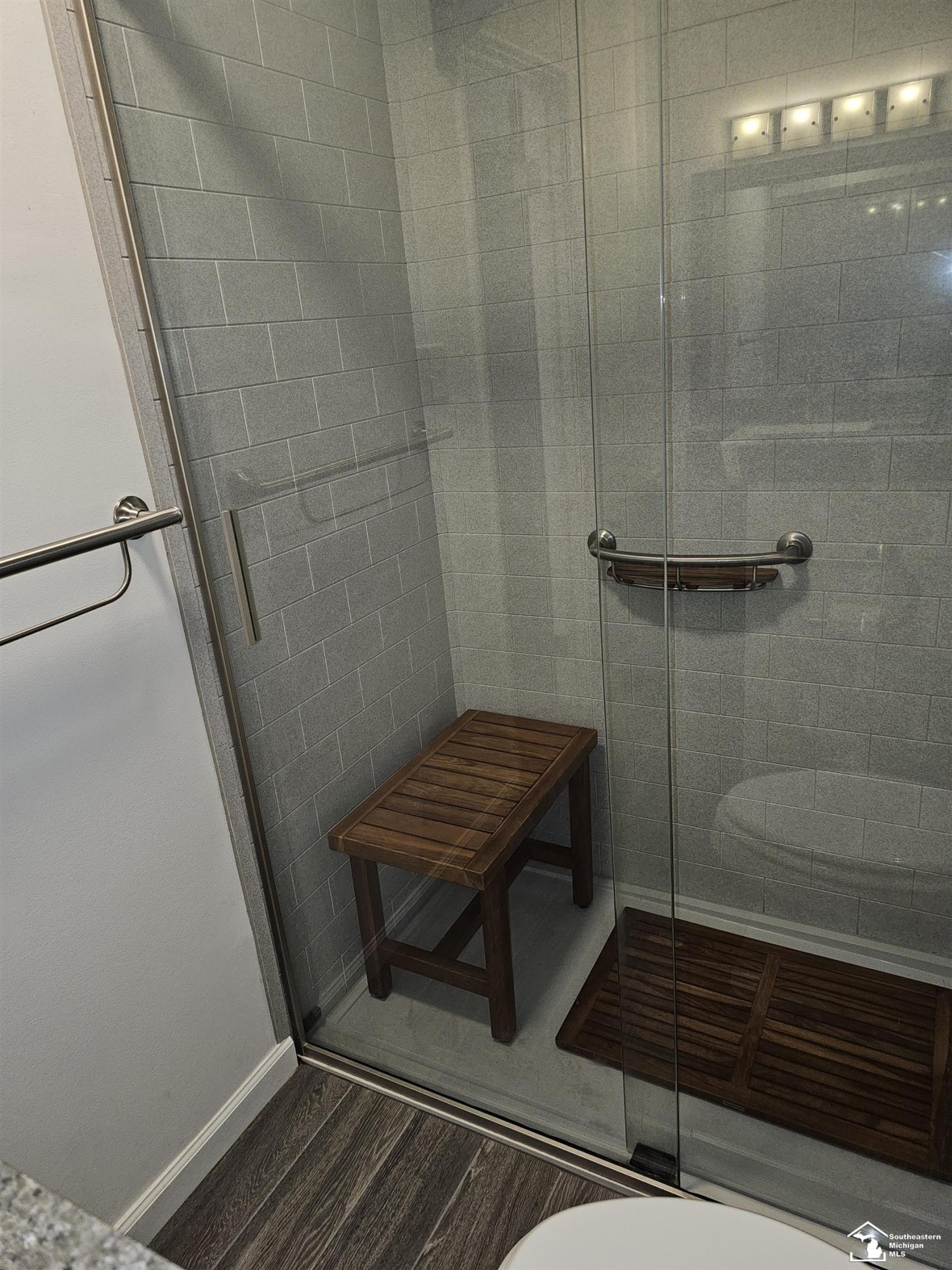 869 Cliffs Drive, 204 B, Ypsilanti, MI 48198 — Photo 19