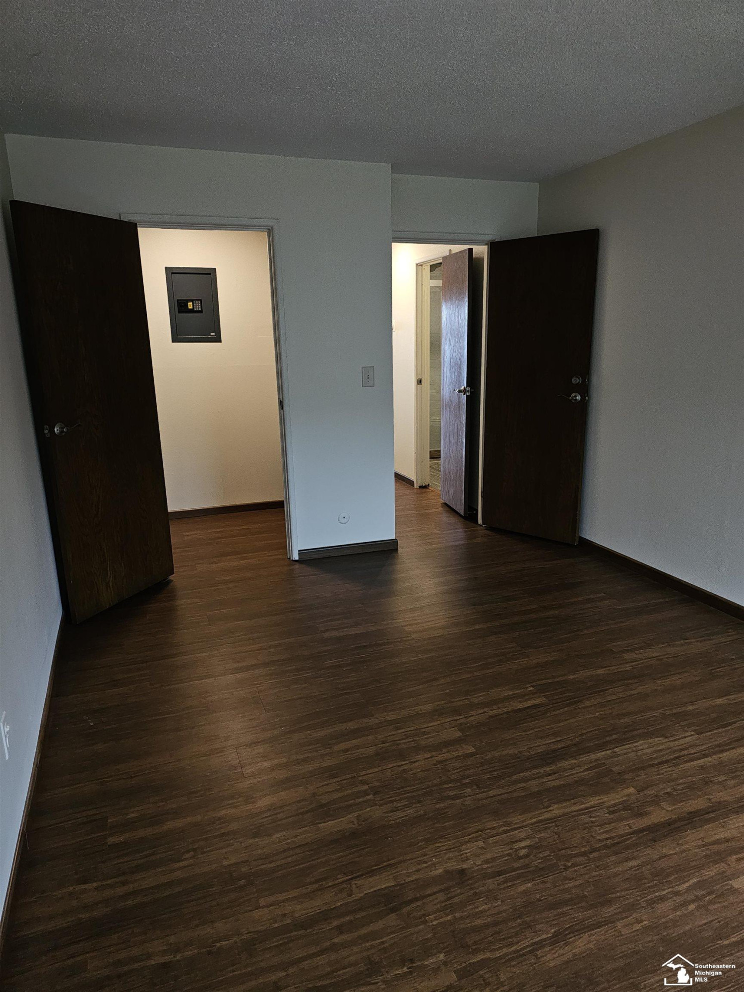 869 Cliffs Drive, 204 B, Ypsilanti, MI 48198 — Photo 23