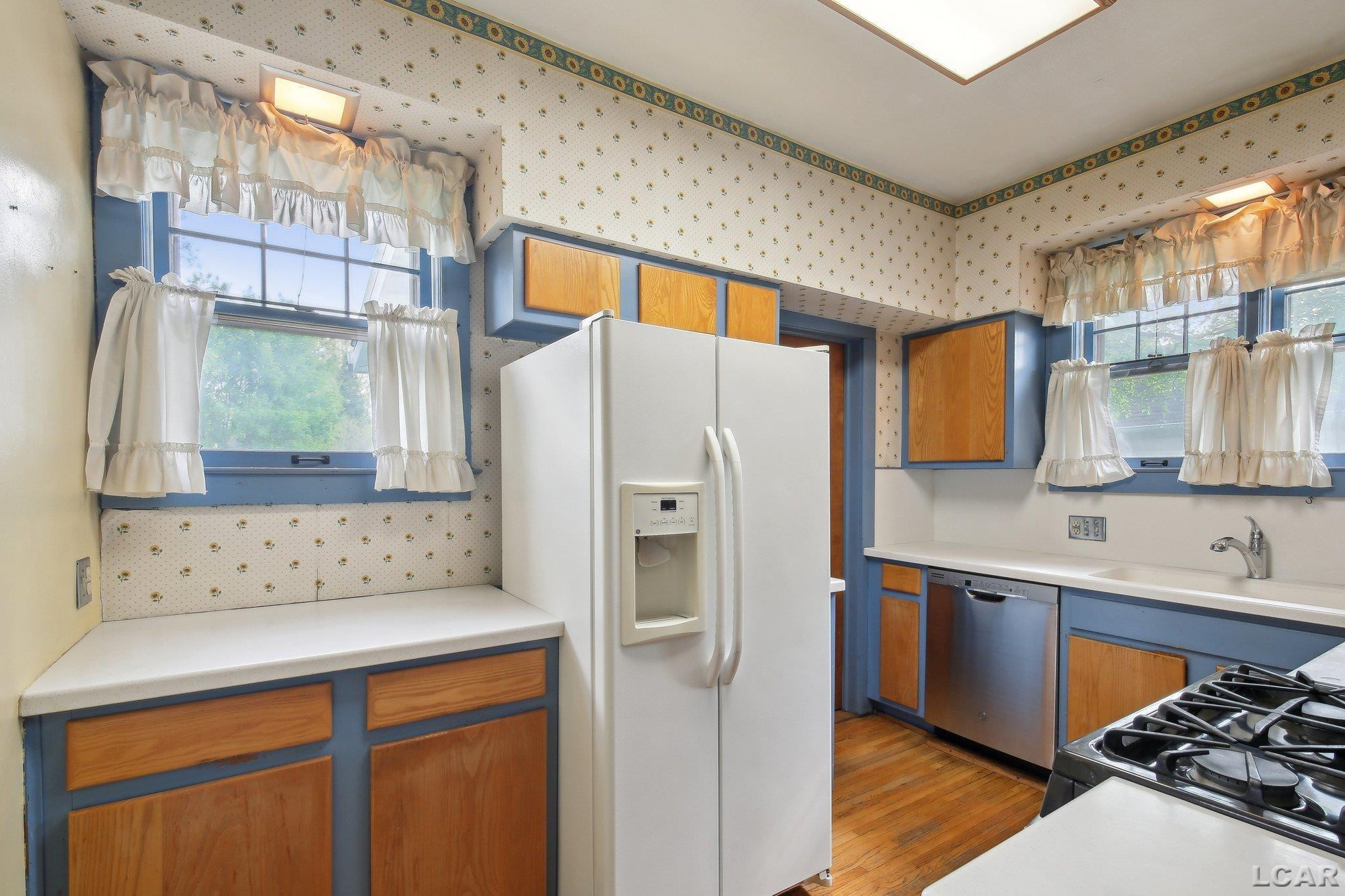 132 E Michigan Avenue, Clinton, MI 49236 — Photo 9