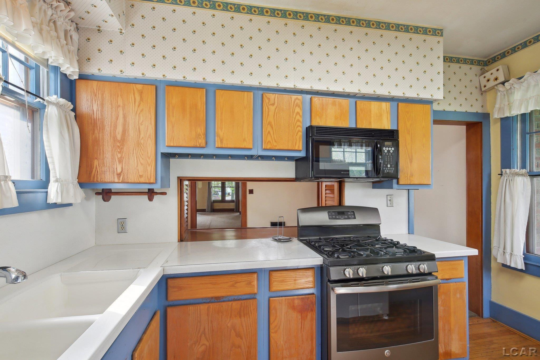 132 E Michigan Avenue, Clinton, MI 49236 — Photo 10